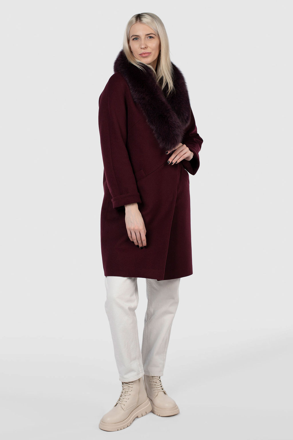 Мех натуральный (песец) Пальто утепленное Термофинн 100 г - El podio фото 3