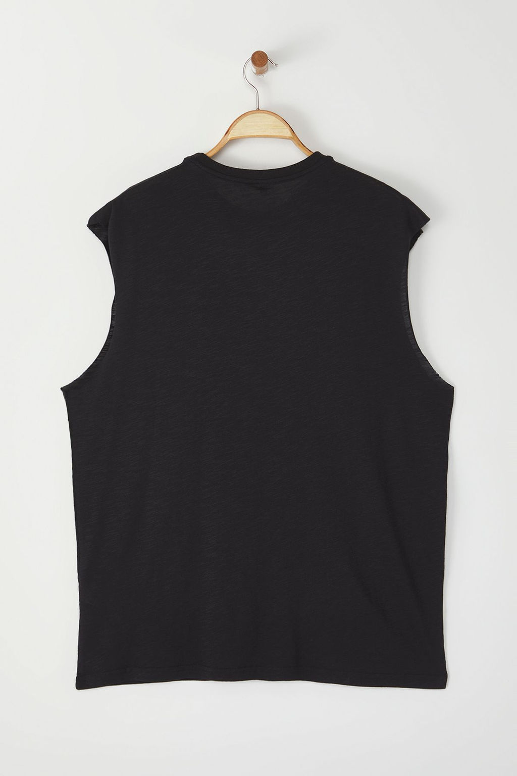 Siyah Oversize/Genis Kesim Basic Etiketli %100 Pamuk Kolsuz T-shirt/Atlet TMNSS25AL00002 - Trendyolmilla фото 5