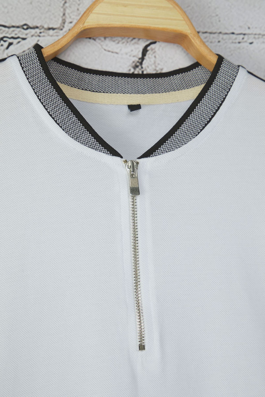 TRENDYOL MAN Beyaz Regular/Normal Kesim Biyeli Hakim Yaka Polo Yaka T-shirt TMNSS25PO00016 - Trendyolmilla фото 4