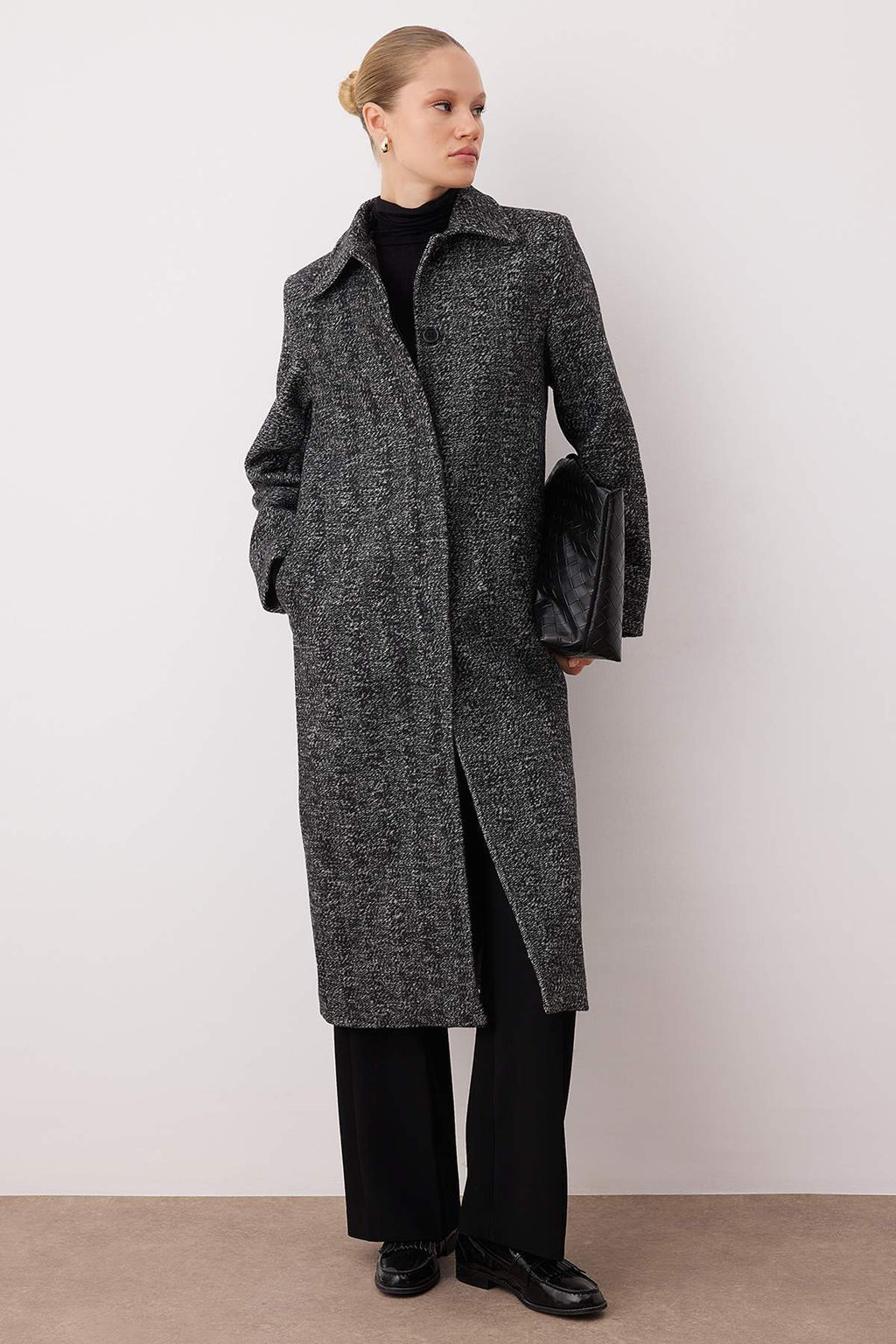Antrasit Bal?ks?rt? Mono Kapama Fitted Maxi Kase Kaban TWOAW26KB00042
