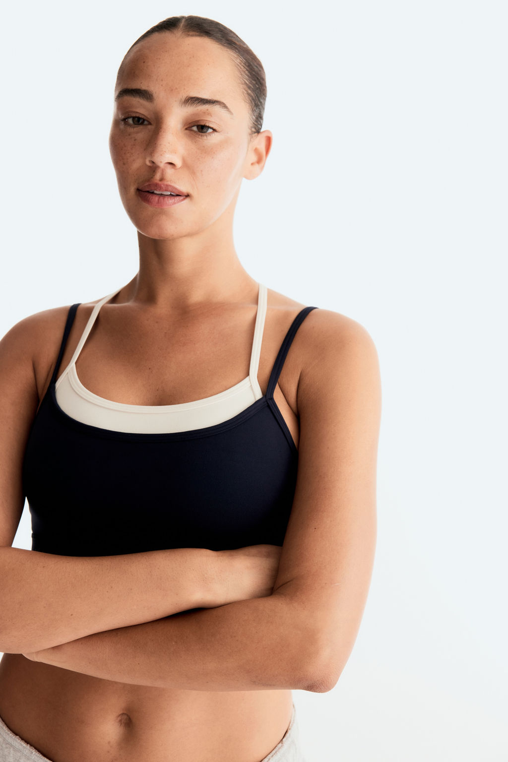 Sujetador de deporte con SoftMove - H&m фото 6