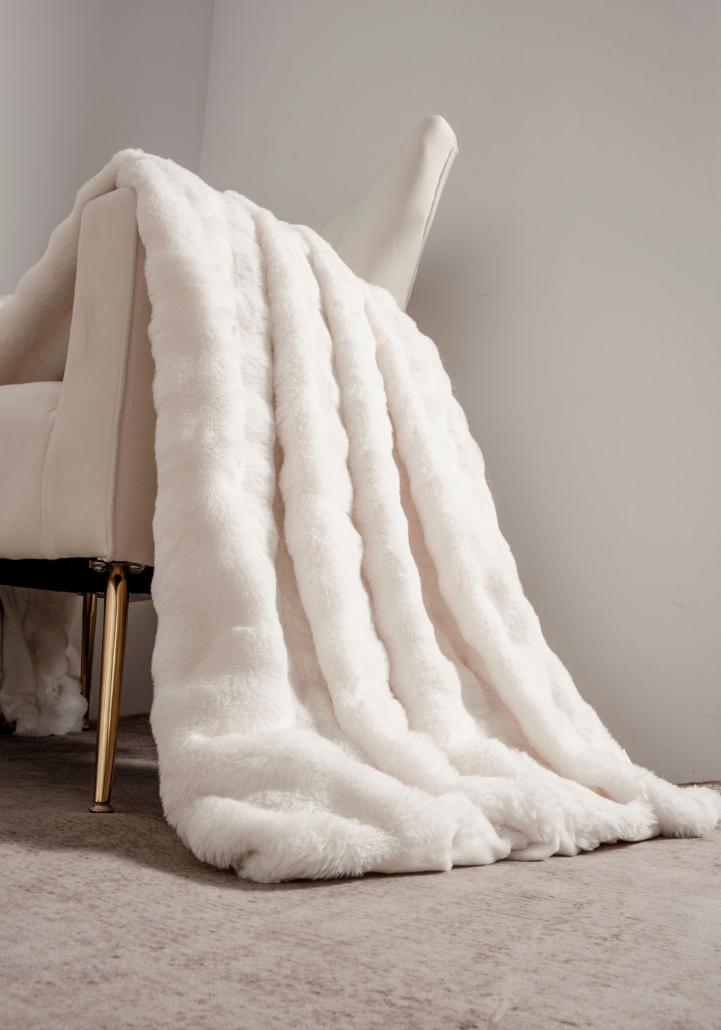 Покрывало декоративное Shinshilla buffy (молоко) - Kazanov.a. фото 3