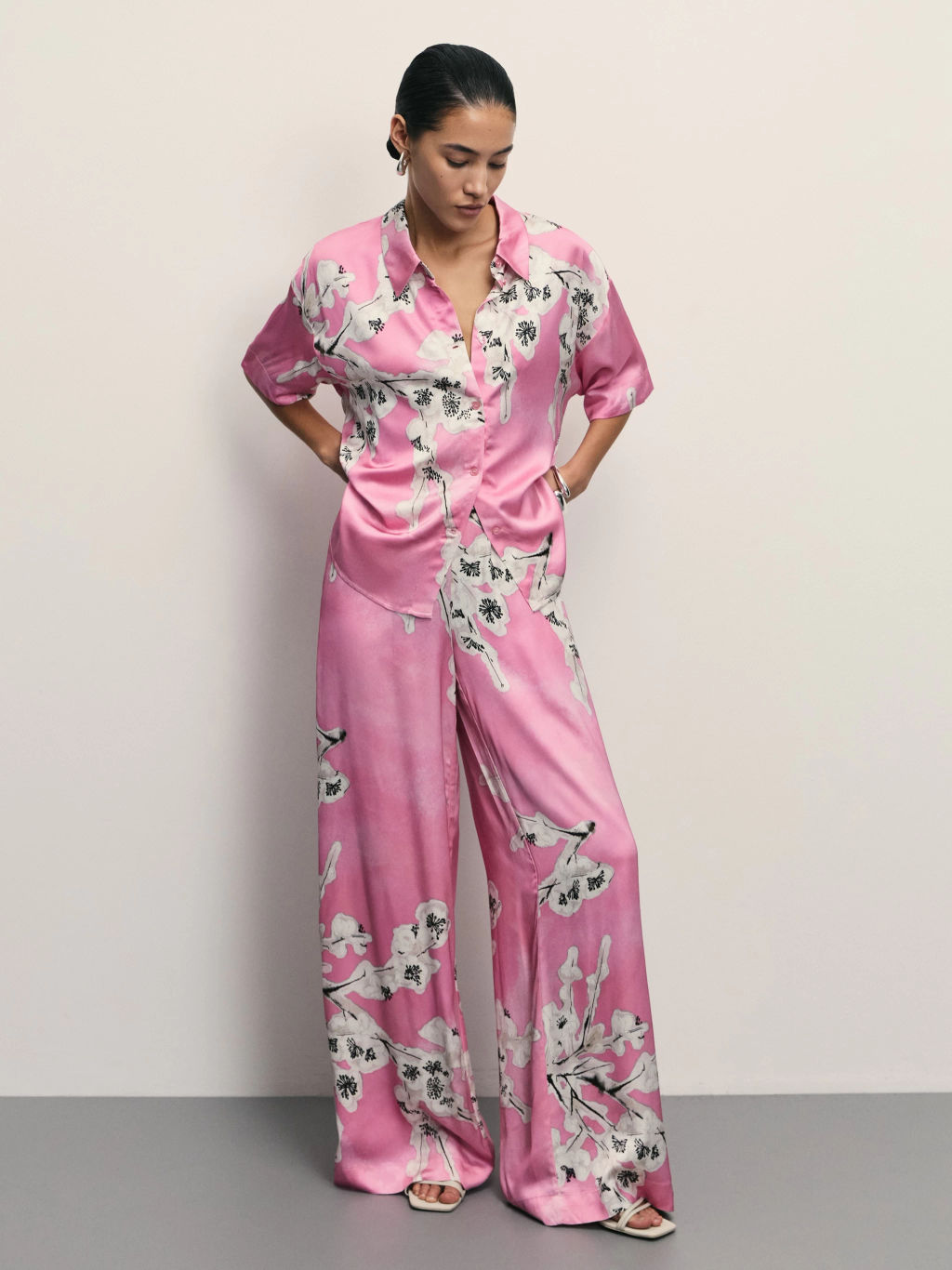 Блузка из вискозы с цветочным принтом / Zarina  фото 2