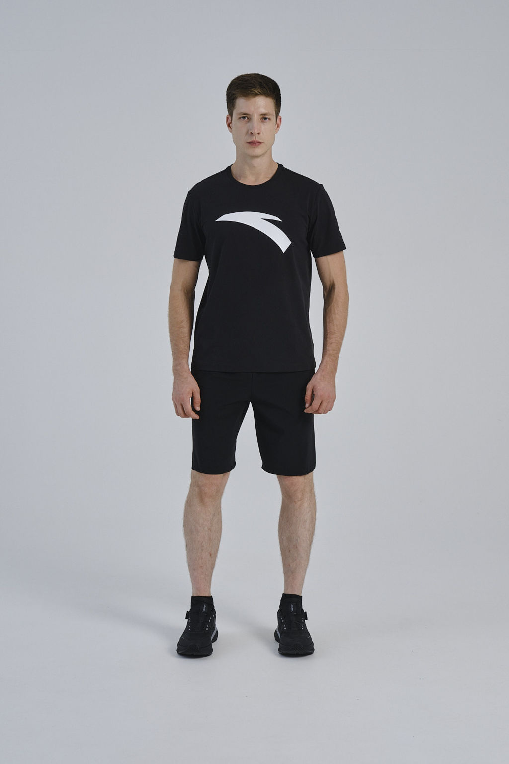 Шорты трикотажные Черный TRN ESSENTIAL Knit Half Pants