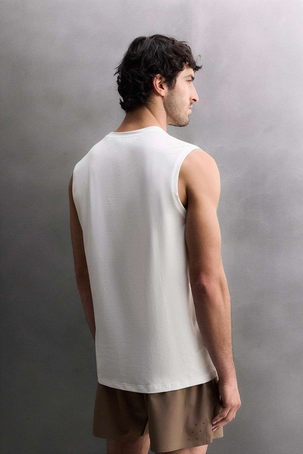 TECHNICAL TANK TOP - Zara фото 15