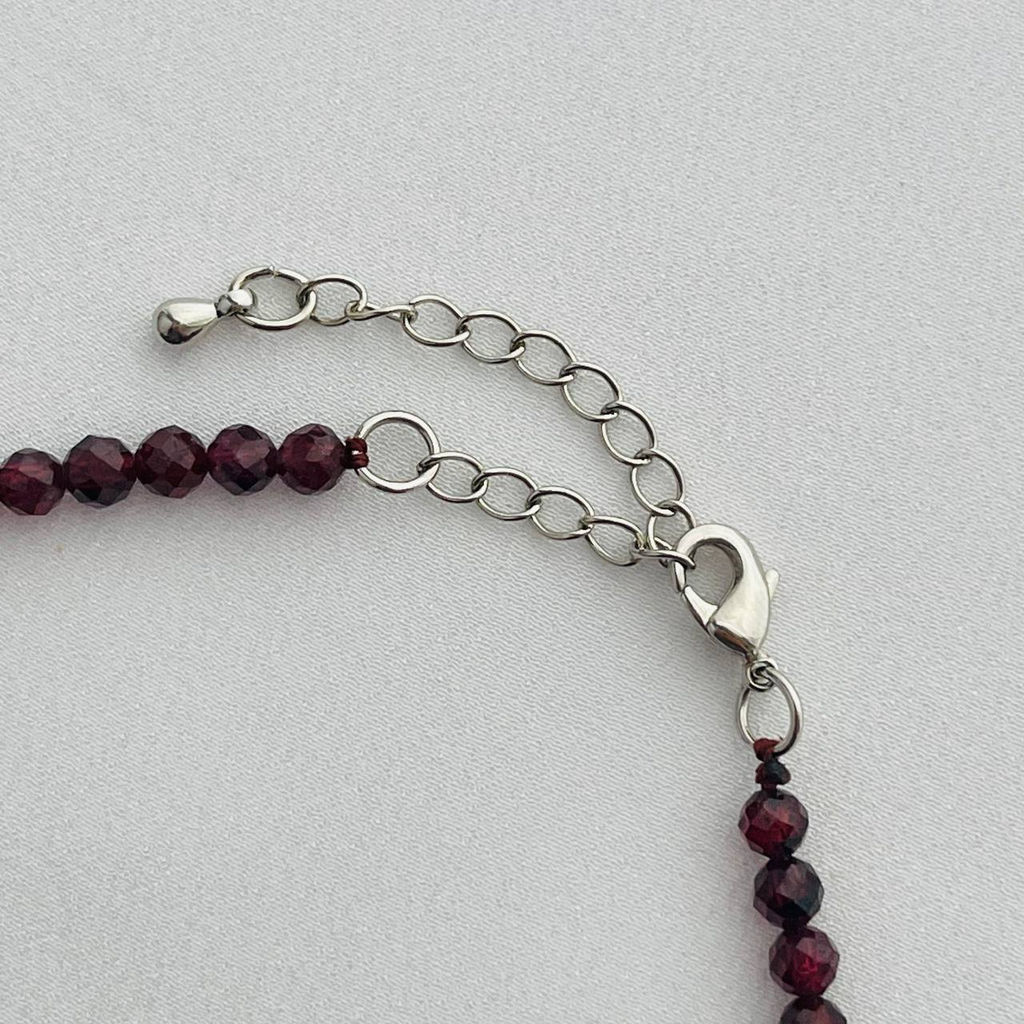 Колье из Граната (Пироп)