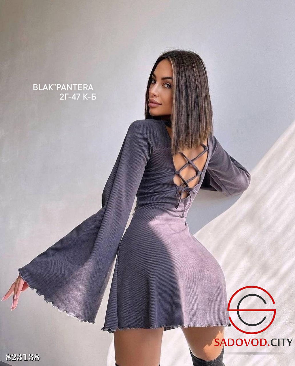 Женское платье однотонное