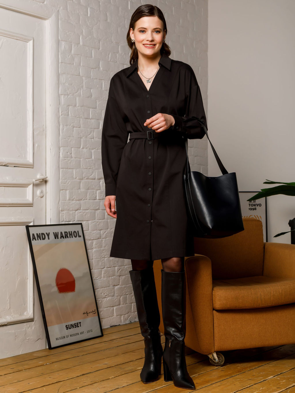 Платье с поясом