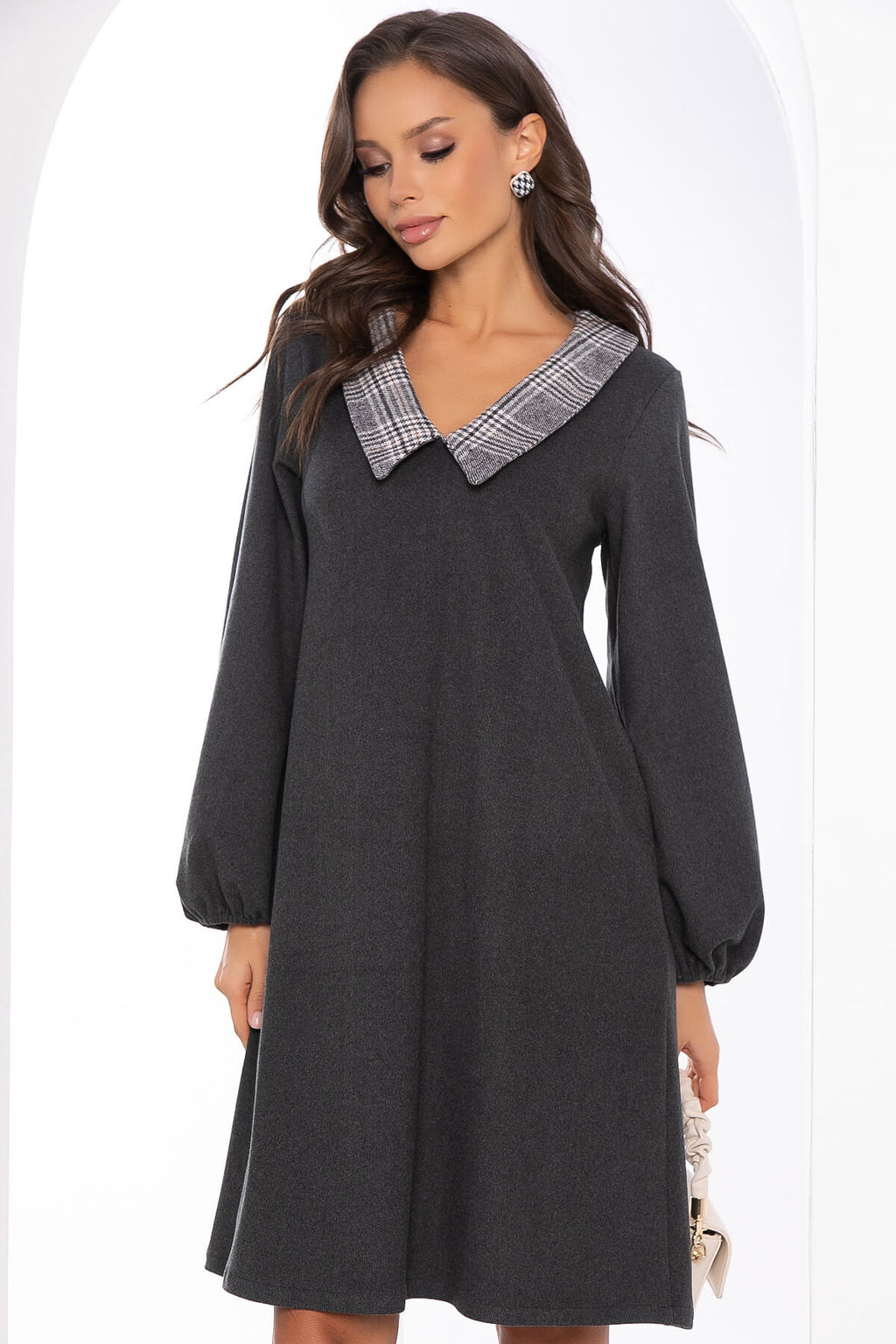 Платье Искусство стиля (темно-серое) П8296 - Lt collection фото 4