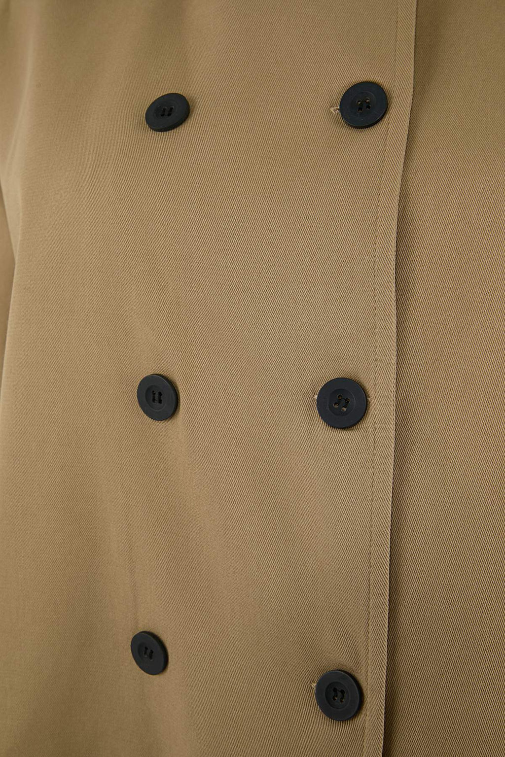 Bej Regular Buyuk Beden Dik Yaka Kemerli Kruvaze Kapama K?sa Trenckot TWOSS26BM00004 - Trendyolmilla фото 7