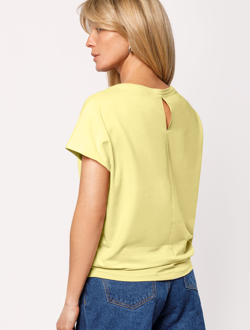 Футболка из хлопкового облегченного полотна с авторским принтом