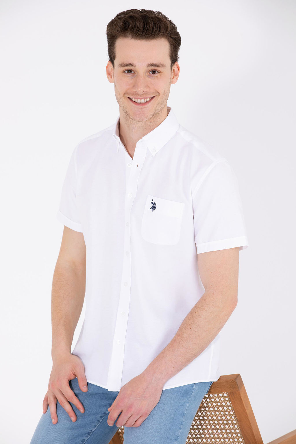Мужская белая рубашка для рубашки с коротким рубашкой. - U.s. polo assn фото 3