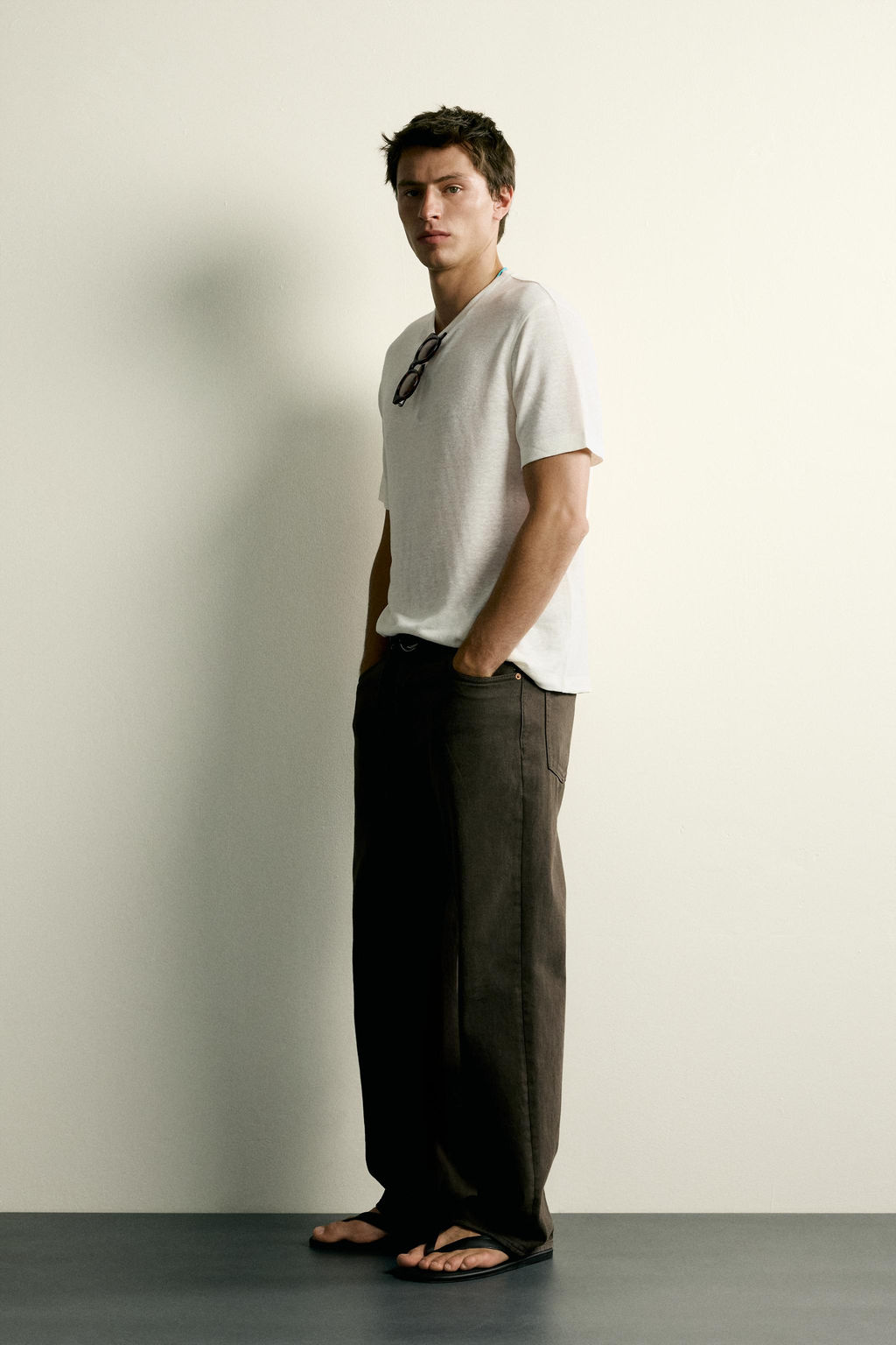 CAMISETA REGULAR FIT C??AMO - VISCOSA / Blanco roto - Zara фото 4