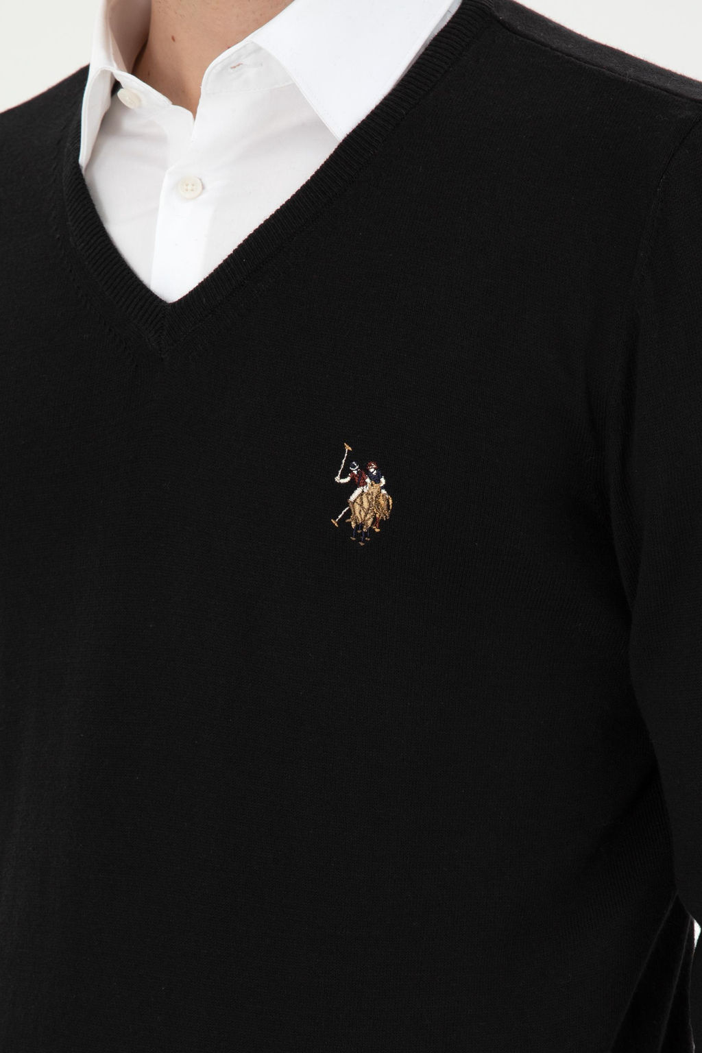 Erkek Slim Fit V Yaka Siyah Basic Kazak