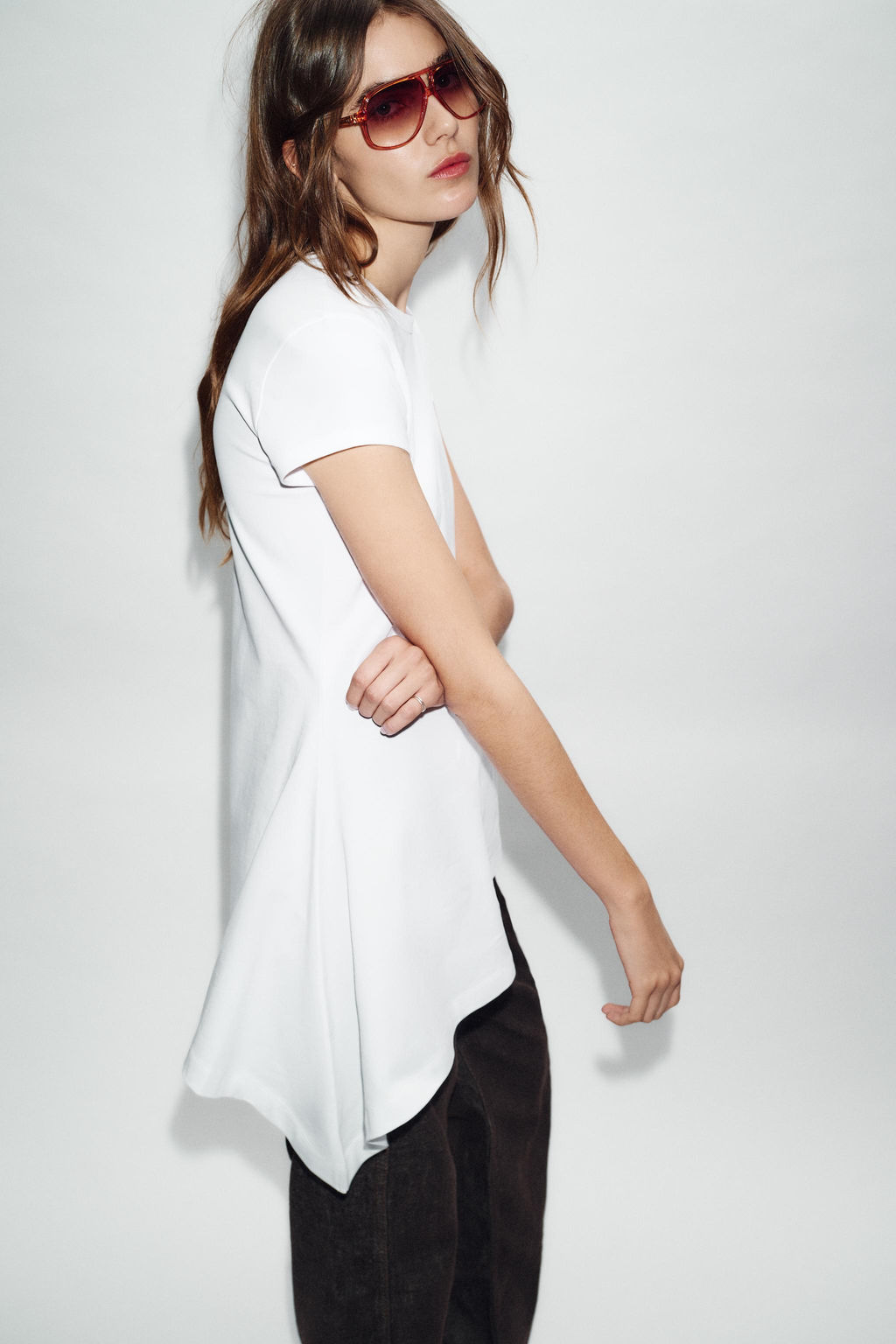 ASYMMETRIC SHORT SLEEVE T-SHIRT - Zara фото 12
