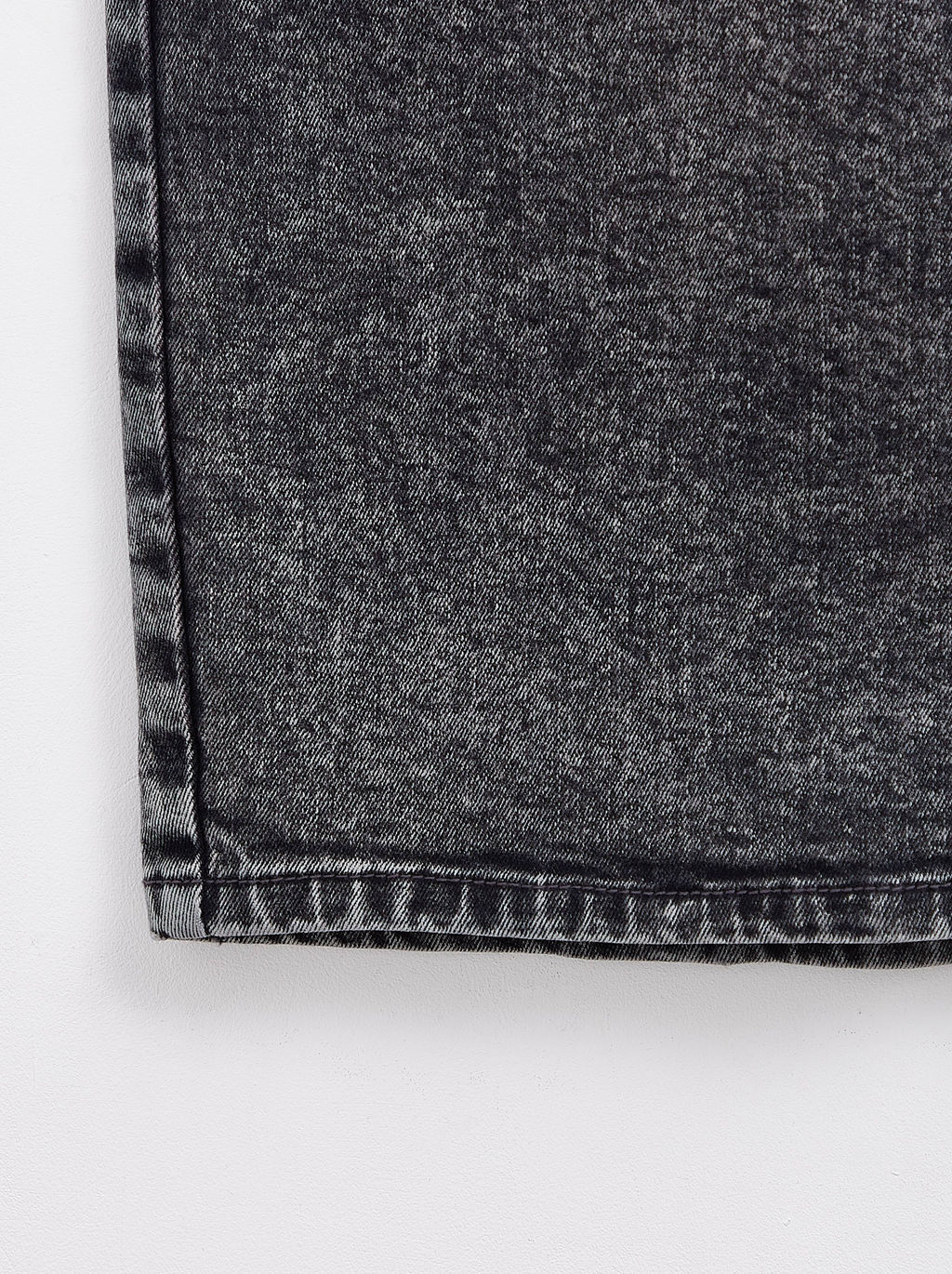 CONTE Джинсовая юбка прямого силуэта CON-385 acid washed grey