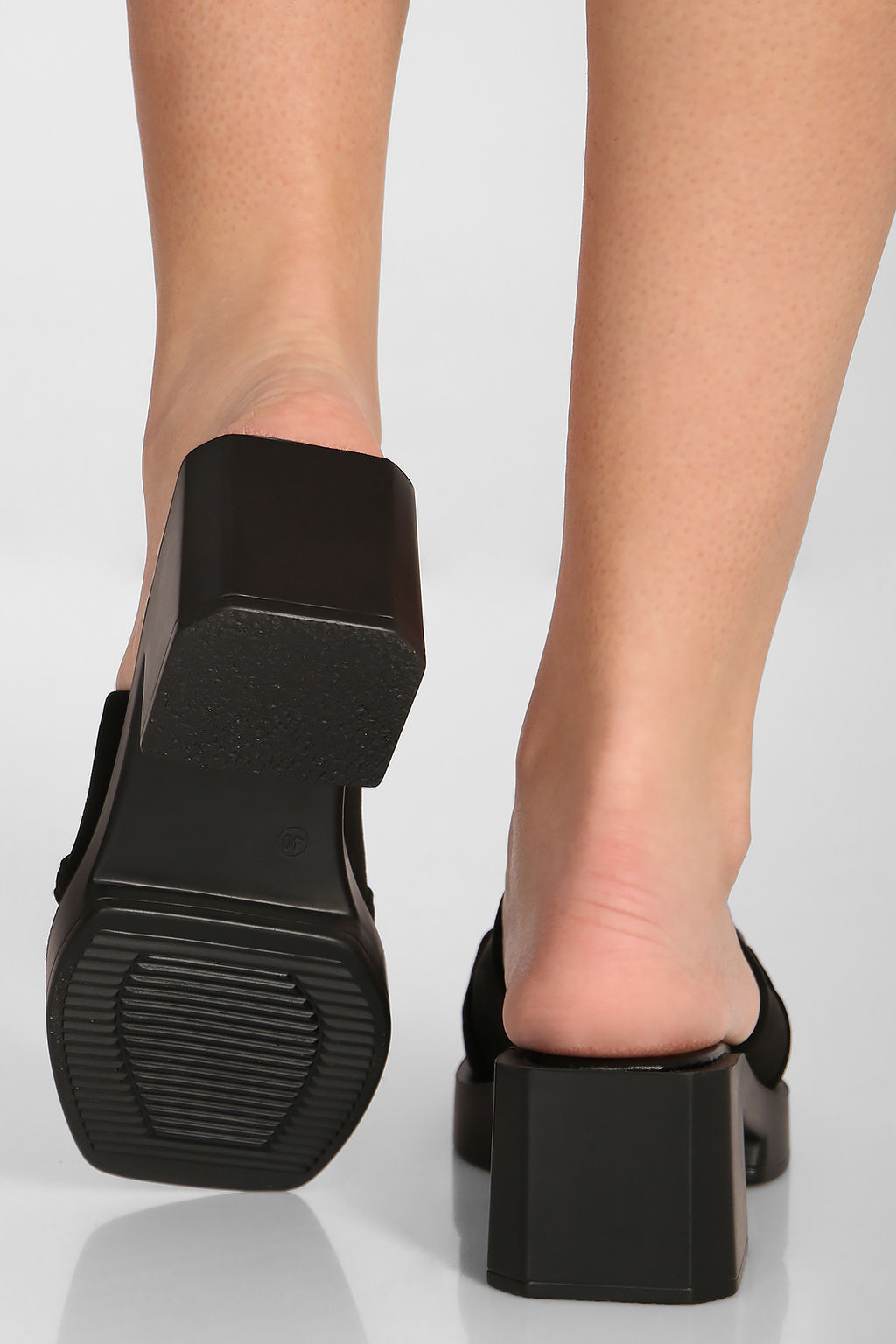 Сабо женские черные