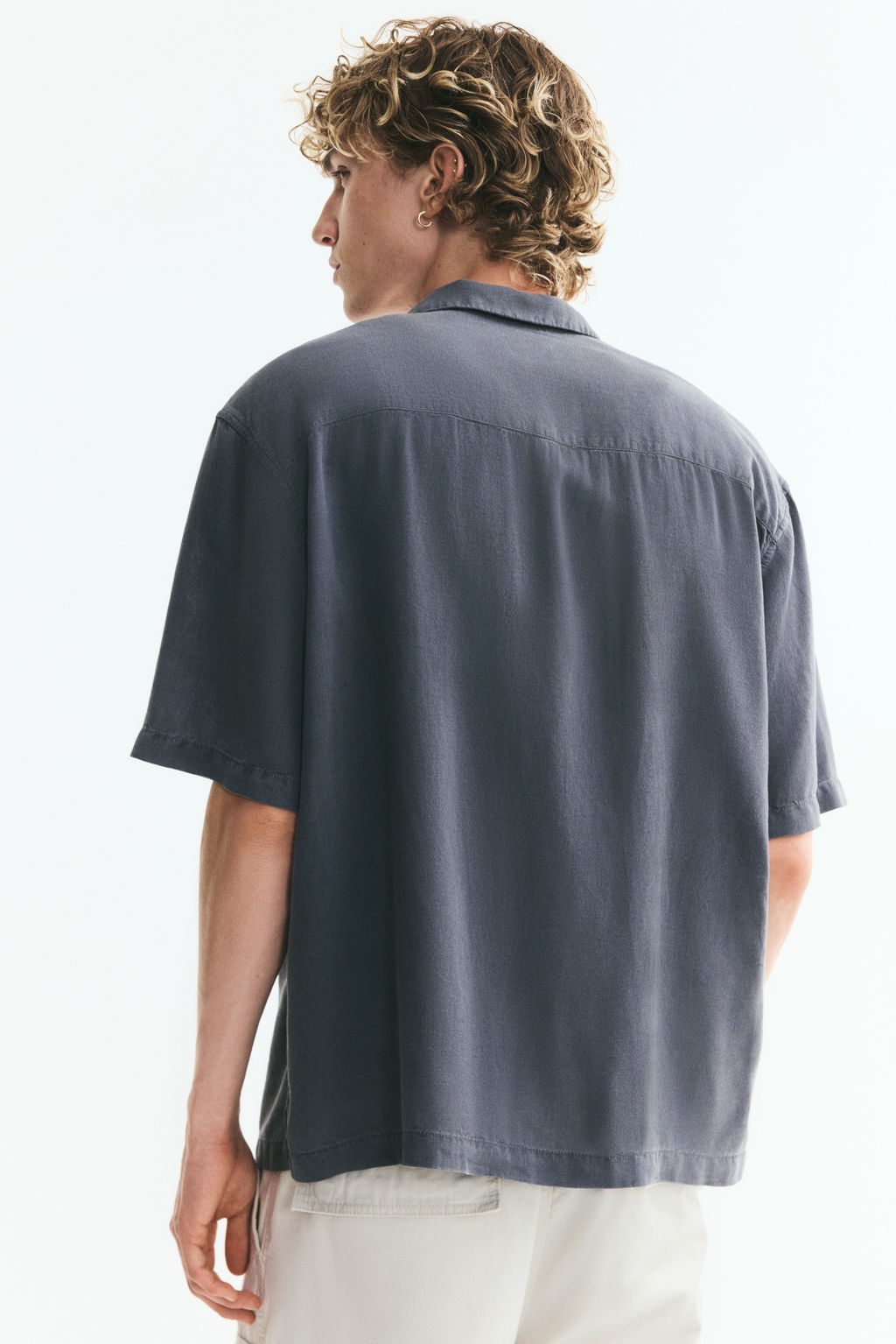 Camisa resort en mezcla de lino Relaxed Fit - H&m фото 4
