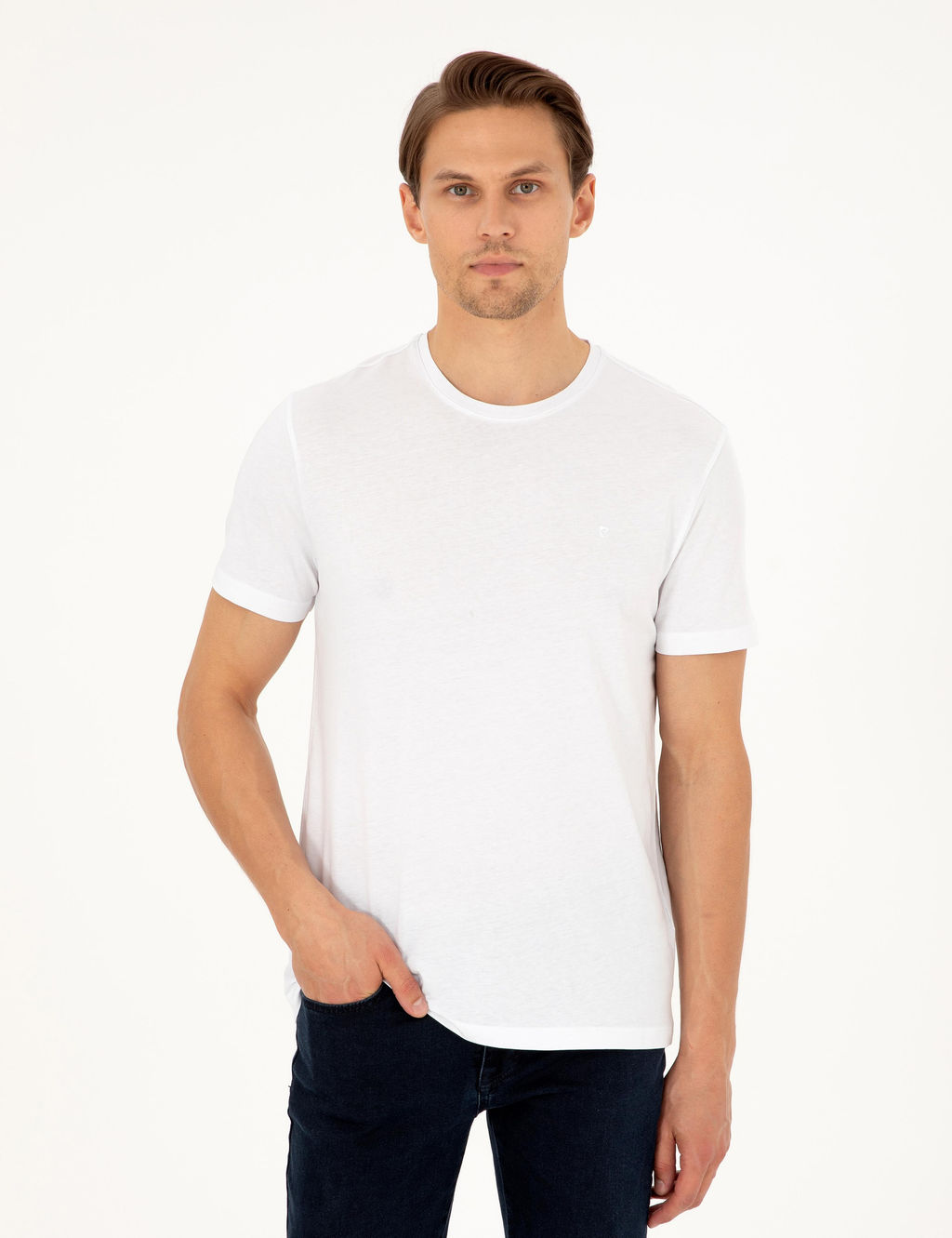 Beyaz %100 Pamuk Slim Fit Bisiklet Yaka Basic Ti__rt