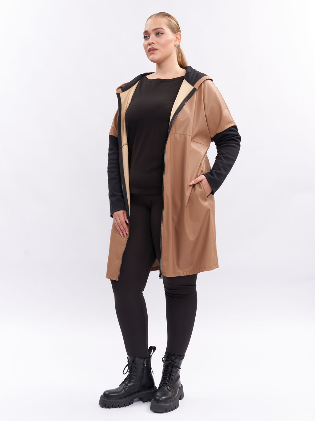 Пальто кожаное PL10209BRW19