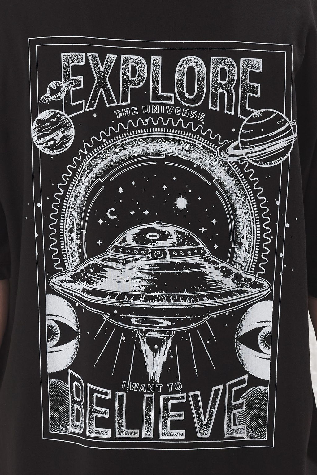 TRENDYOLMILLA Antrasit %100 Pamuklu Galaktik On ve S?rt Bask?l? Oversize/Genis Kal?p Orme T-Shirt TWOSS25TS00160 фото 3