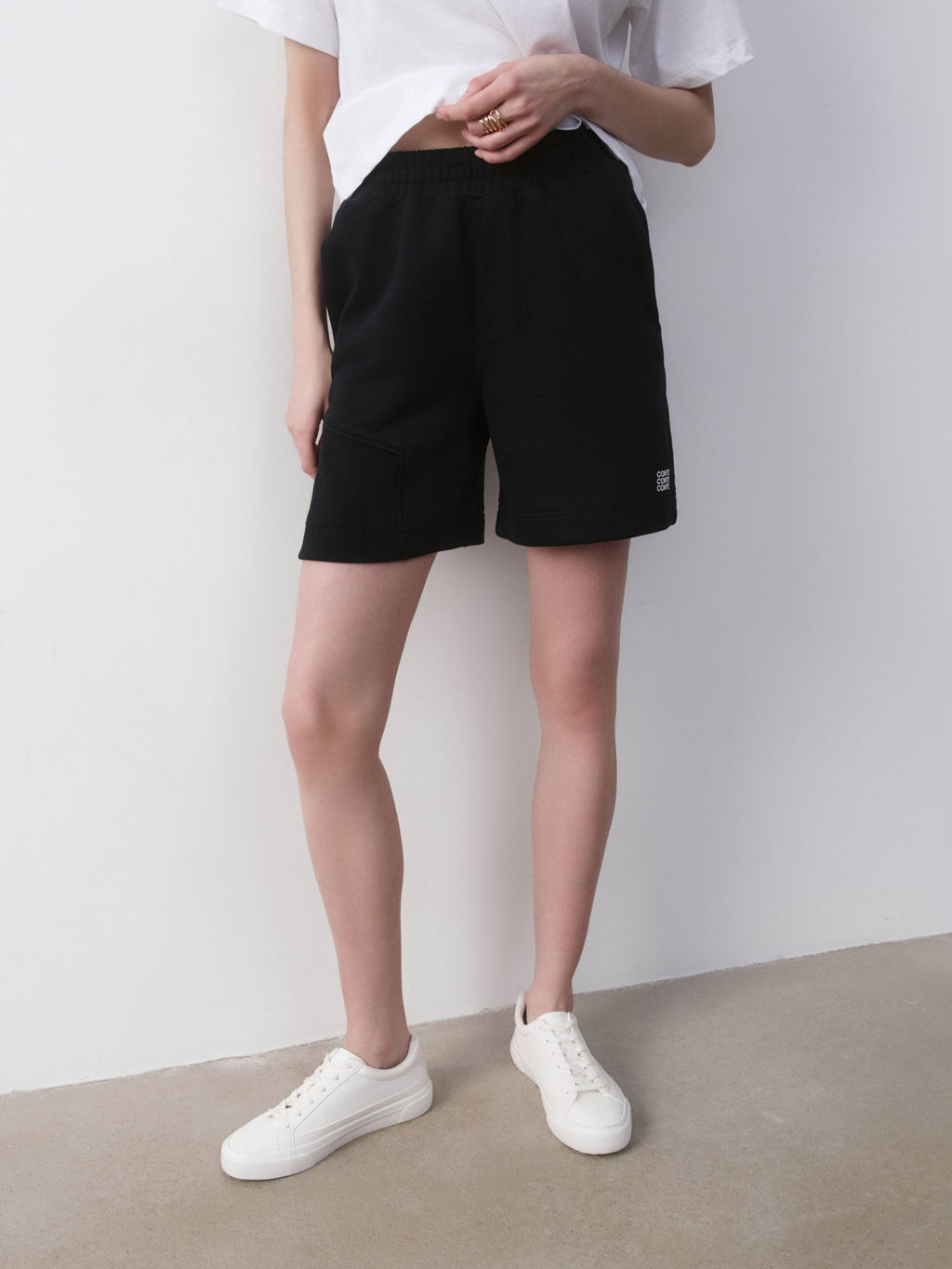 CONTE LS 2582 Шорты женские black - Conte elegant фото 3