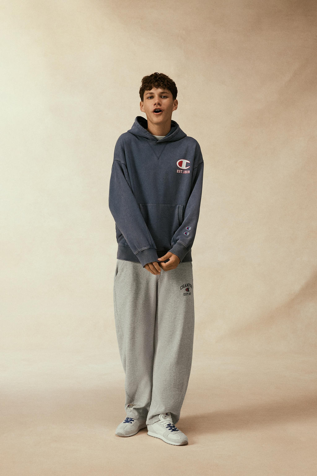 CHAMPION ® X ZARA WASHED EFFECT HOODIE  фото 5