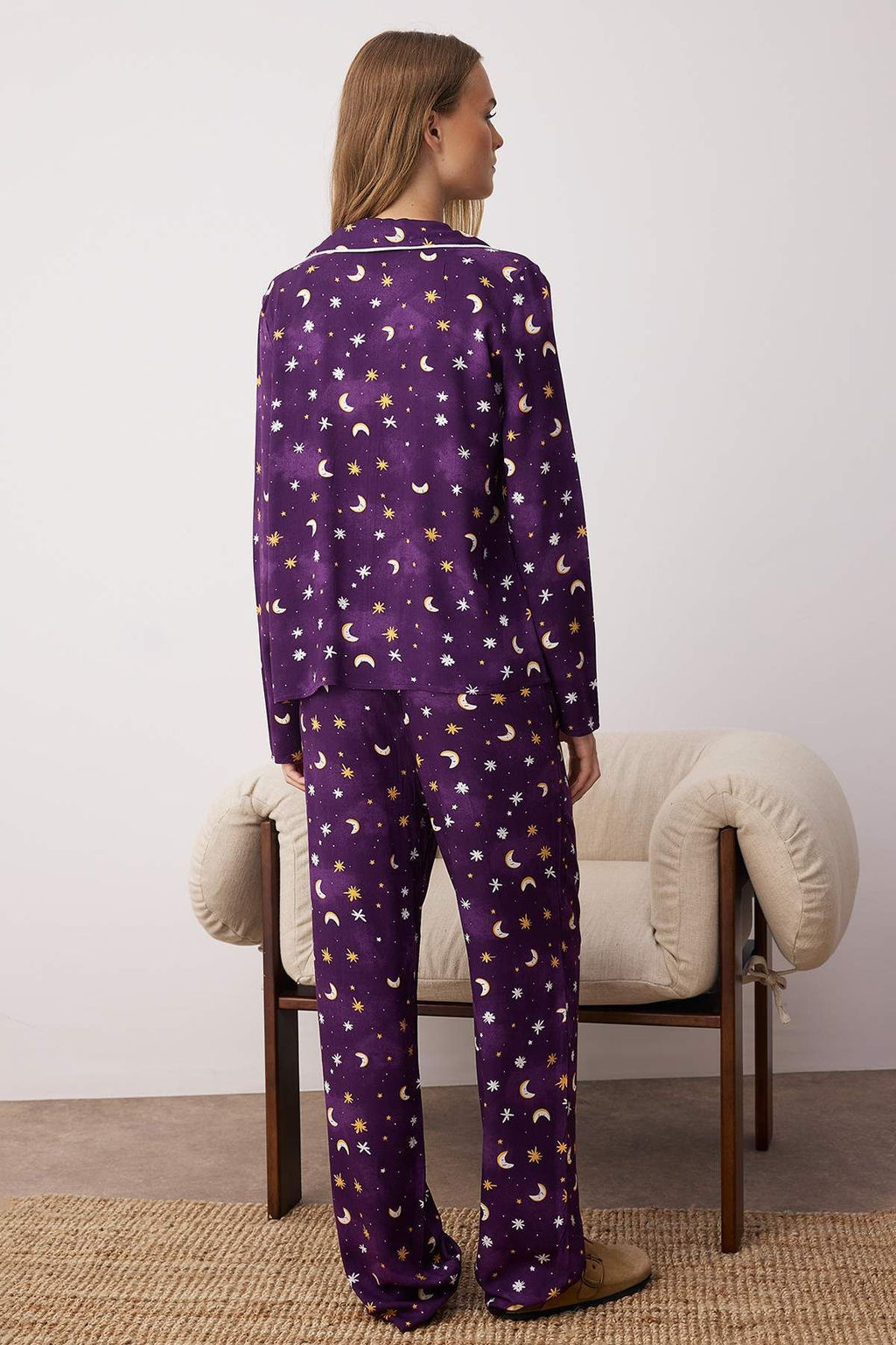 Trendyolmilla Mor Galaksi Desenli Biyeli Viskon Dokuma Pijama Tak?m? THMAW24PT00093 фото 12