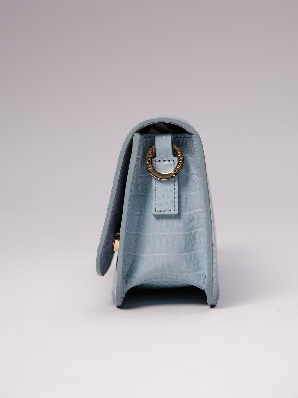 Сумка кожаная багет Deboro 30138 голубая вода