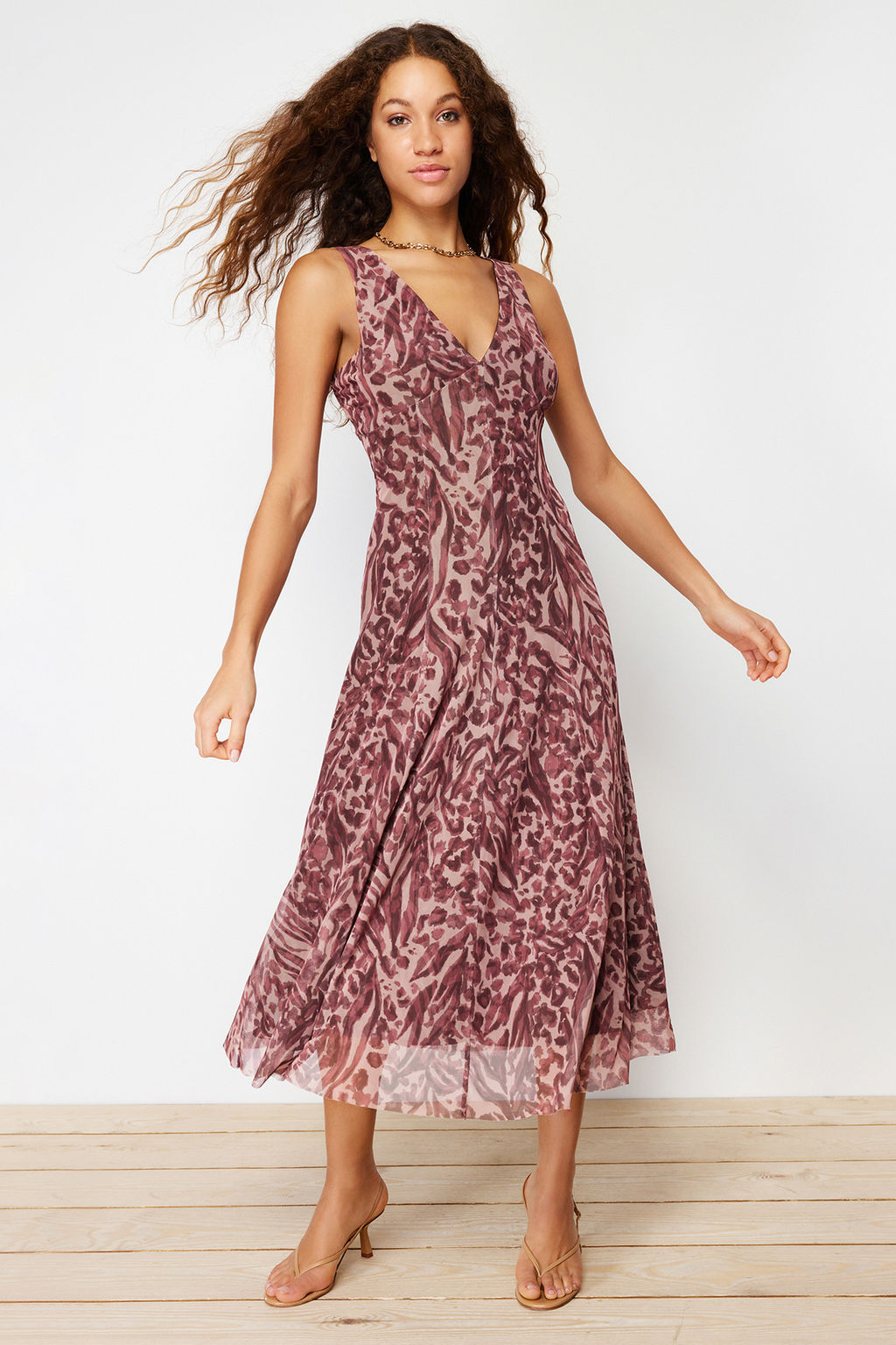 Kahverengi Animal/Leopar Bask?l? V Yaka Tul A-Line Midi Esnek Orme Elbise TWOSS24EL00384