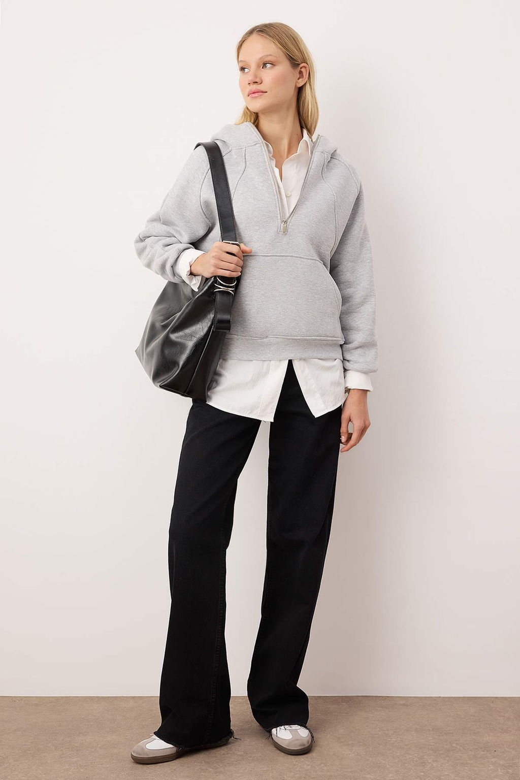 Kahverengi Yar?m Pat Fermuarl? Dikis Detayl? Oversize/Genis Kal?p Orme Sweatshirt TWOAW26SW00222 - Trendyolmilla фото 5