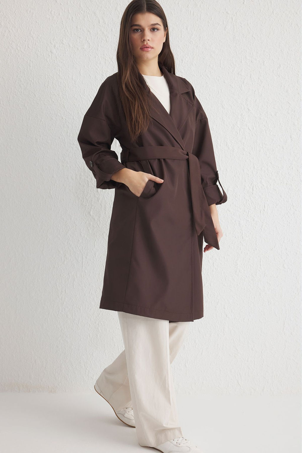 Trendyolmilla Bej Oversize Kusakl? Su Itici Uzun Trenckot TWOAW24TR00019  фото 26