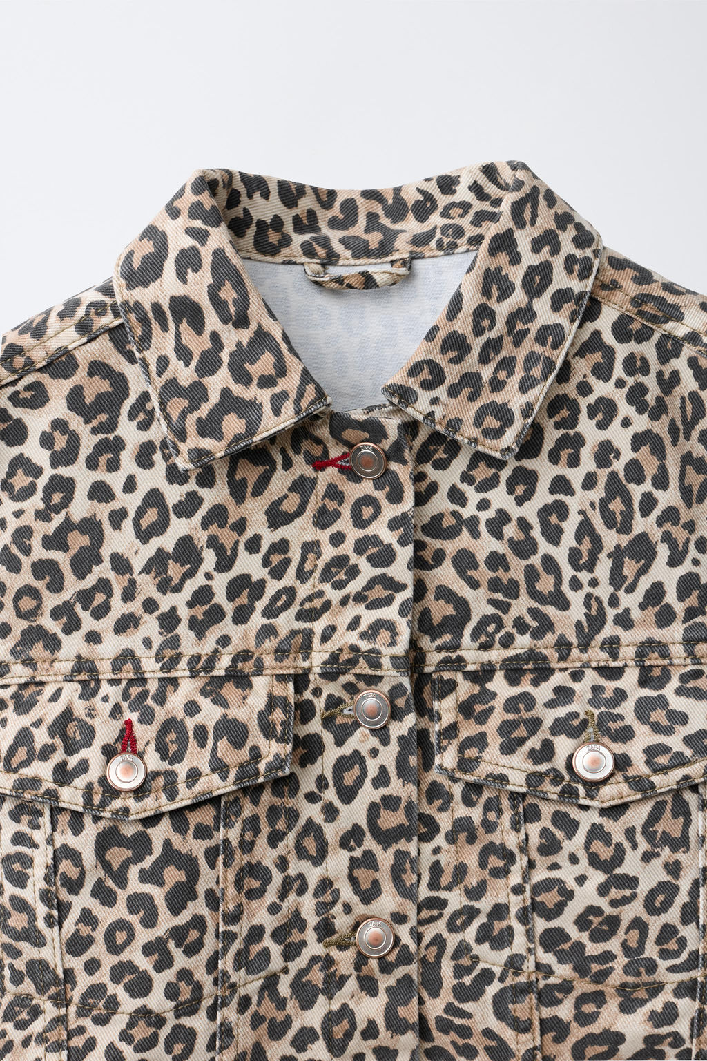 CAZADORA DENIM ANIMAL PRINT / Marr?n - Zara фото 7