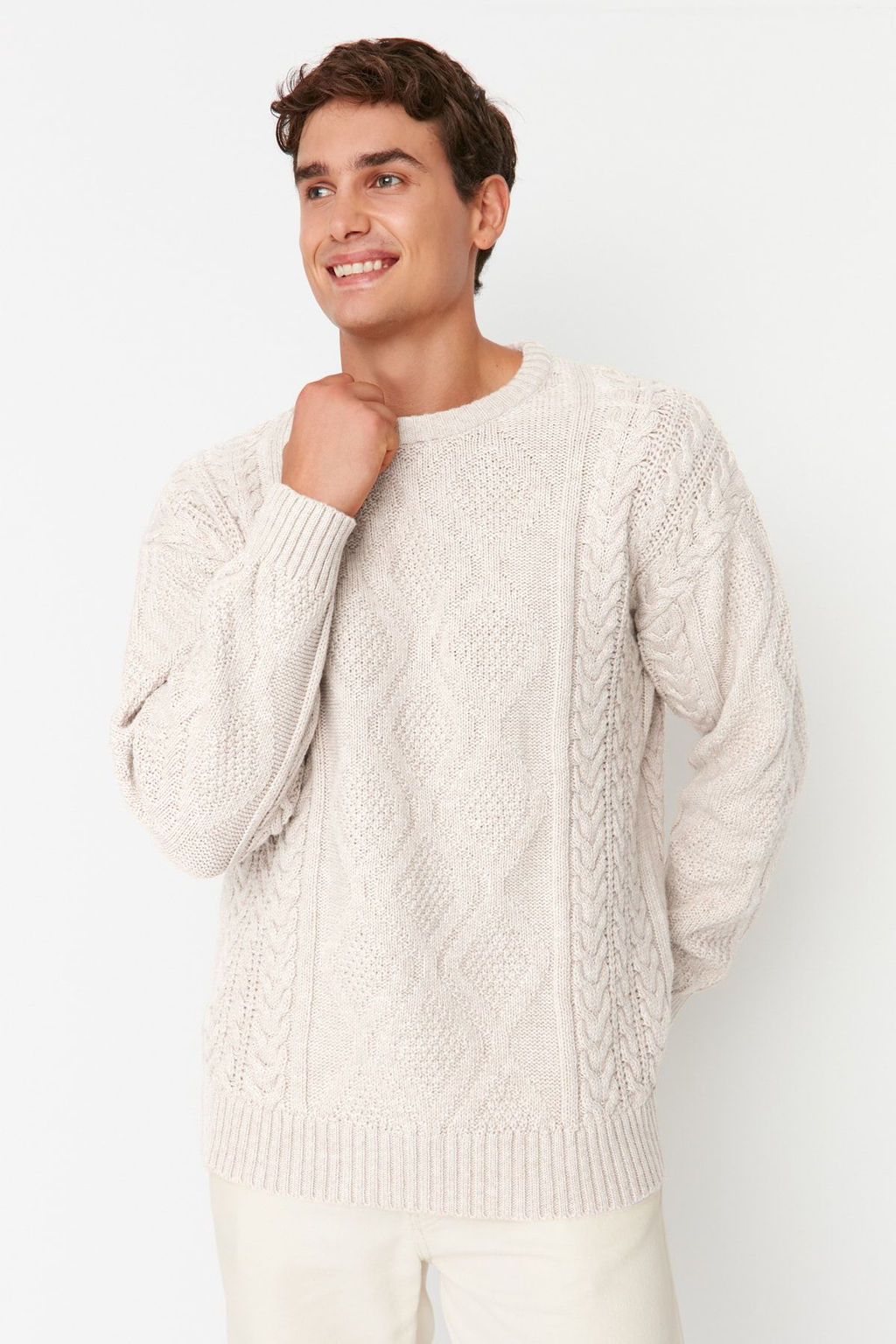 TRENDYOL MAN Beyaz Oversize Genis Kal?p Bisiklet Yaka Sac Orgulu Triko Kazak TMNAW23KZ00280 - Trendyolmilla фото 20