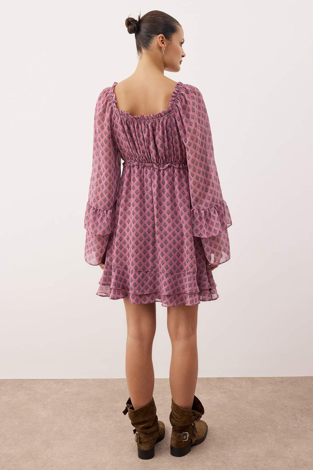 Cok Renkli Volanl? / F?rf?rl? Mini Dokuma Elbise TWOAW26EL00276 - Trendyolmilla фото 4