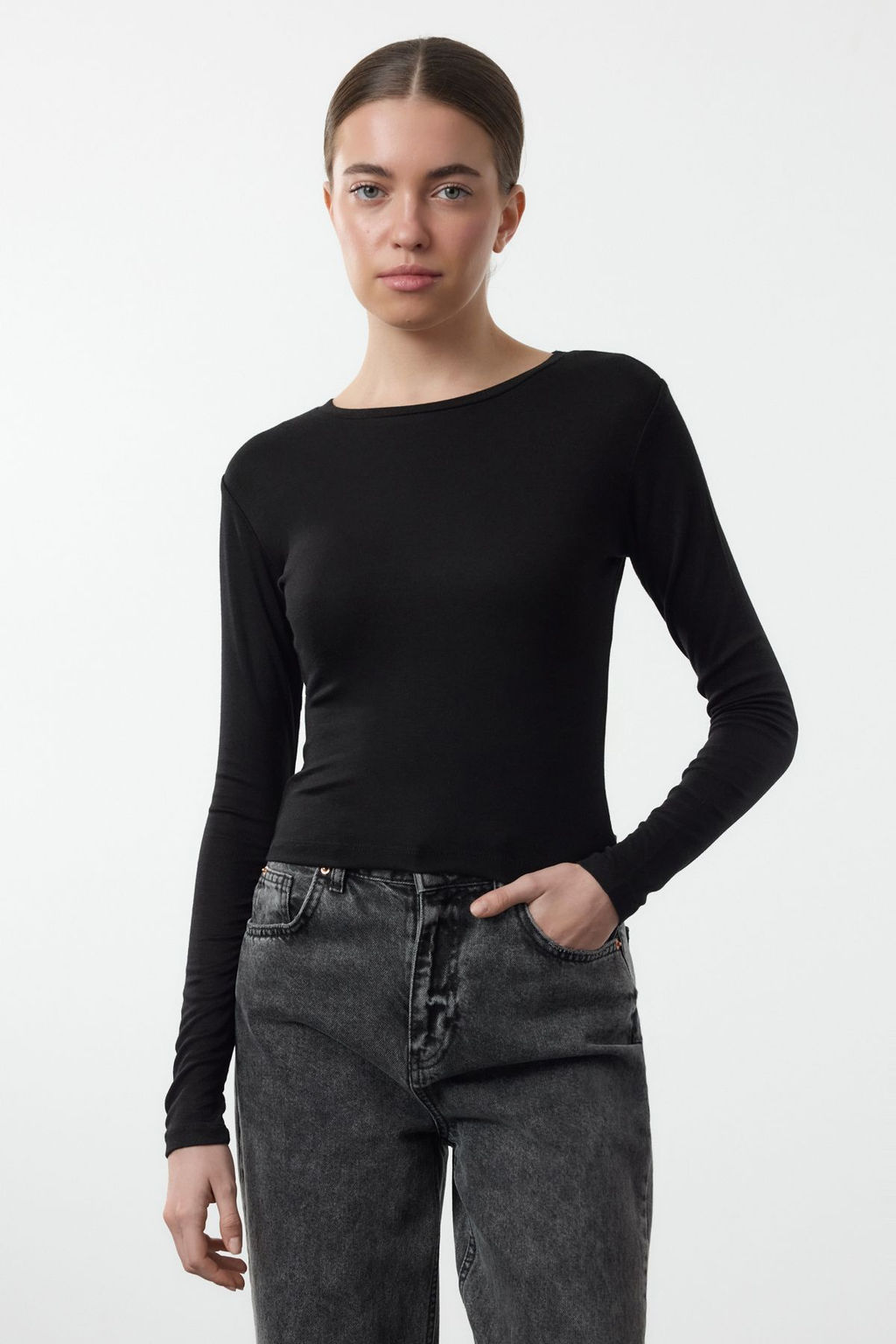Trendyolmilla Siyah-Ekru Ikili Paket Crop/K?sa Fitted/Vucuda Oturan Orme Bluz TWOAW25BZ00061  фото 2