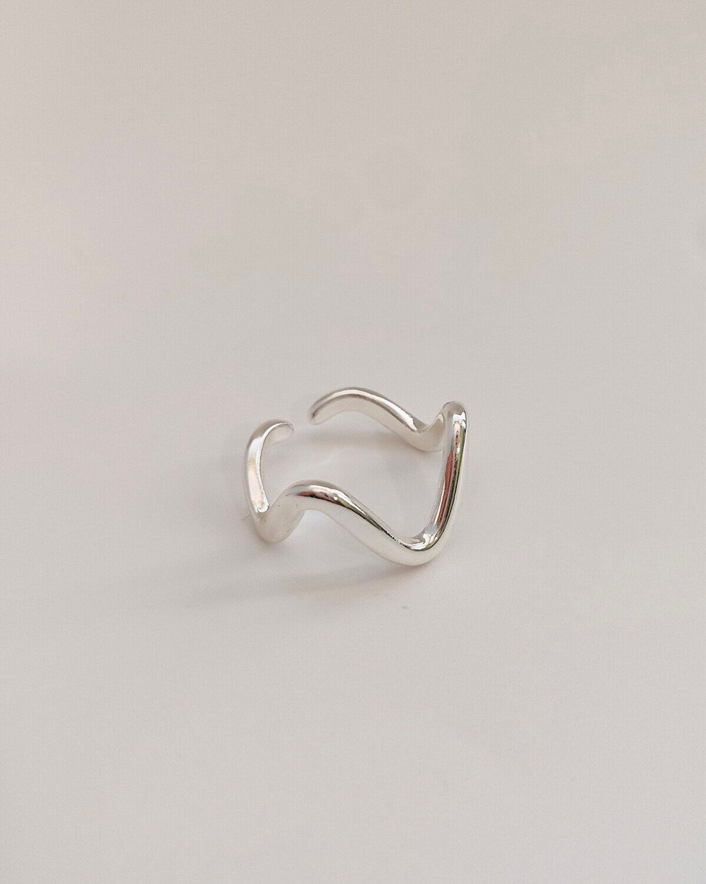 Кольцо с белым серебрением