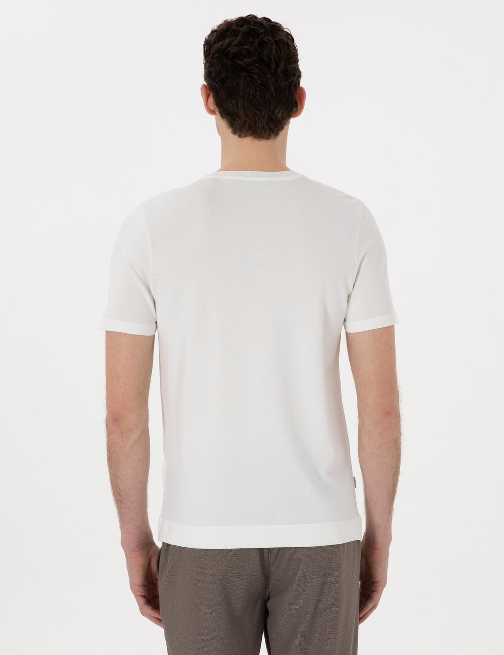 Ekru Slim Fit Bisiklet Yaka Triko Ti__rt