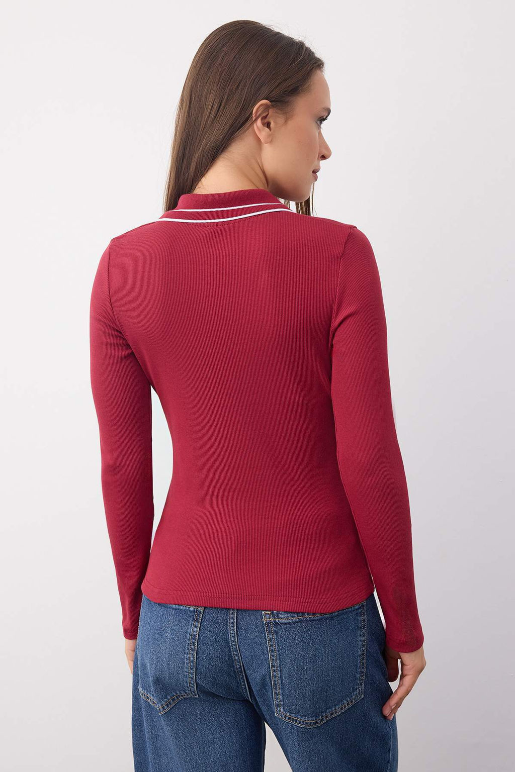 Wardrobe Essentials Siyah Biye Detayl? Dugmeli Slim/Vucuda Oturan Orme Bluz | TWOAW26BZ00010 - Trendyolmilla фото 8