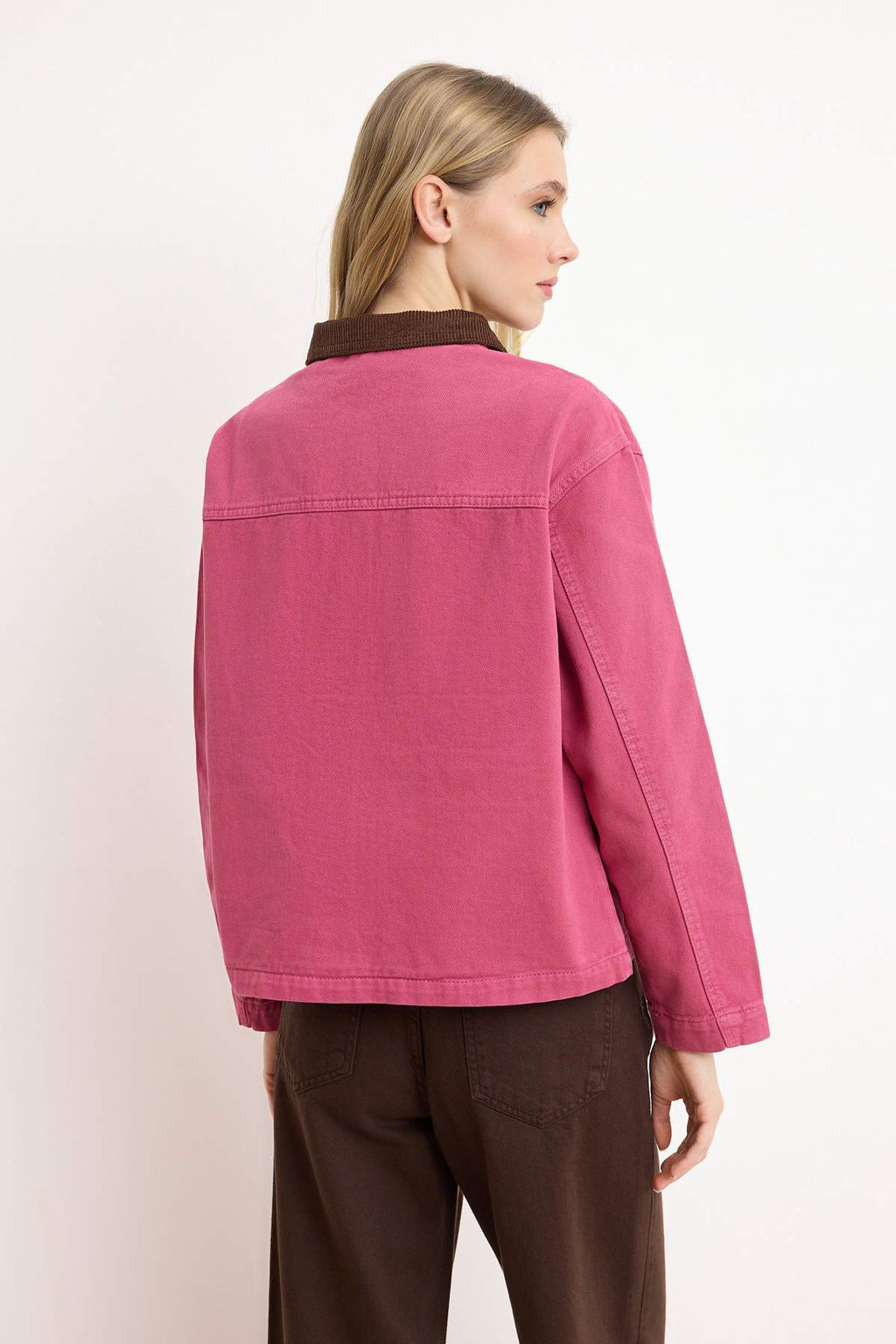 Pembe Fitilli Kadife Yaka Detayl? Denim Gomlek Ceket TWOAW26CE00004