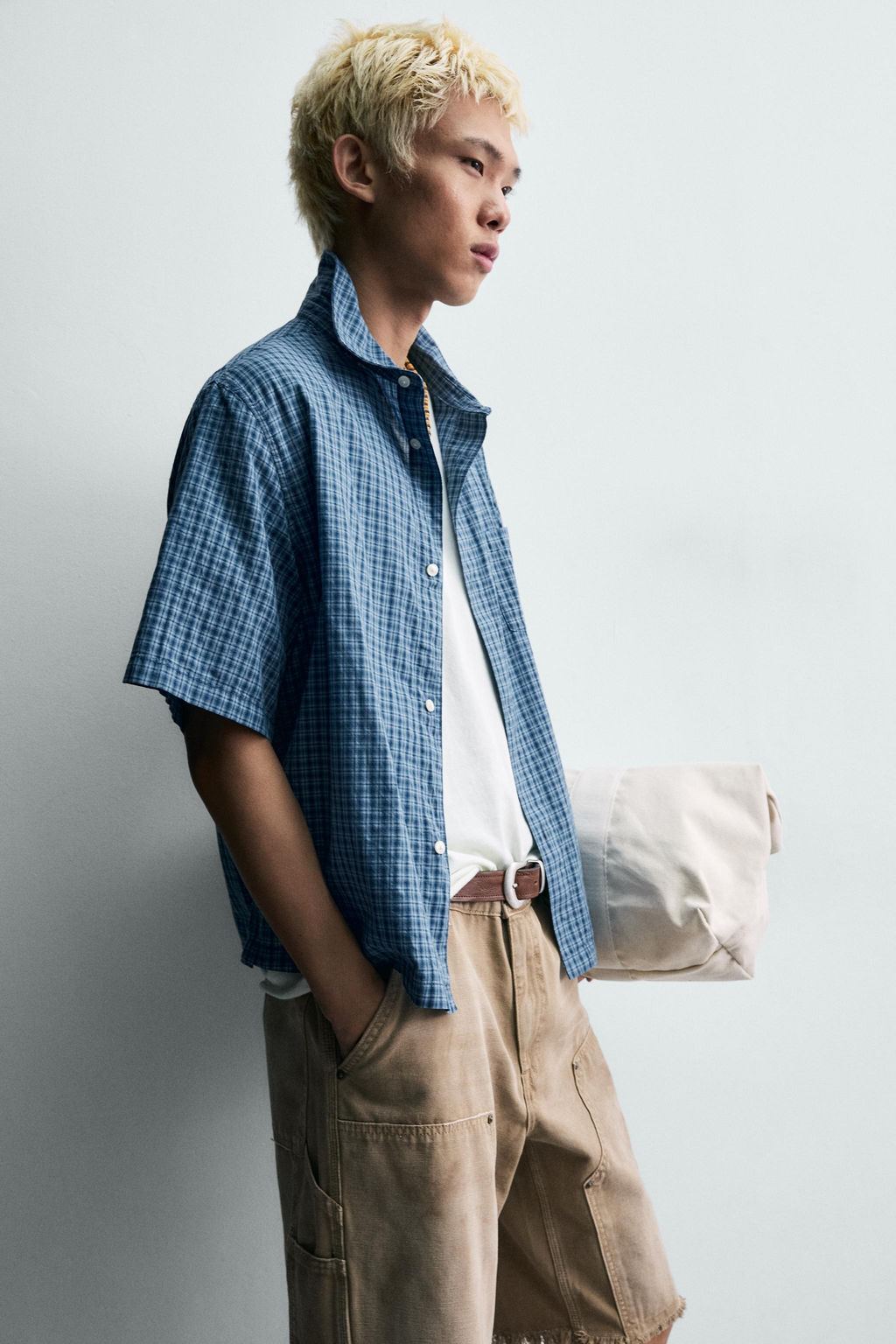 BERMUDA RELAXED FIT BOLSILLO CARPINTERO / Arena