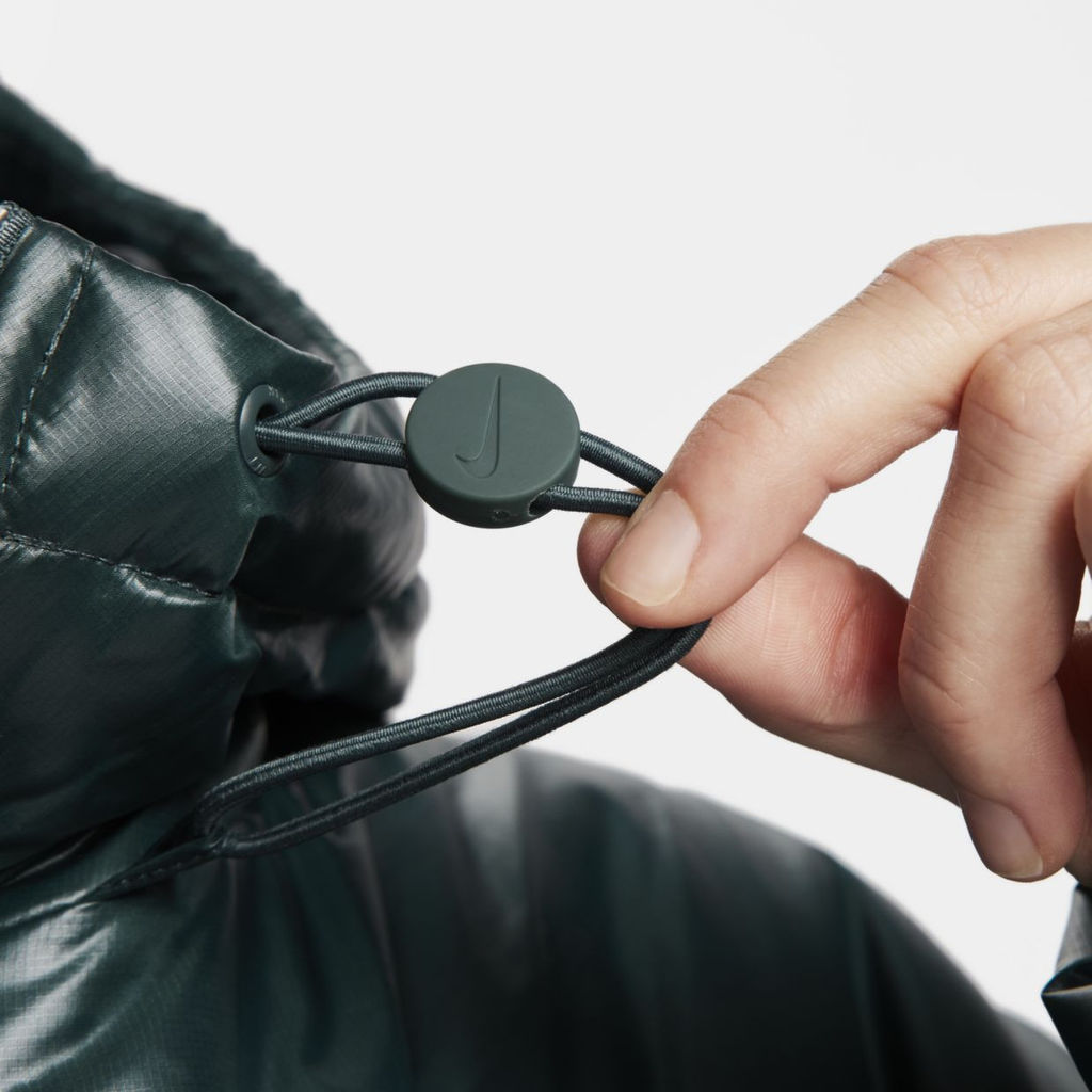 Пуховик женский