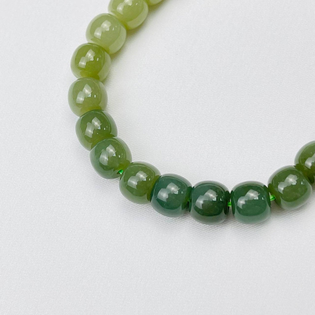 Браслет из Нефрита "градиент" 17 см