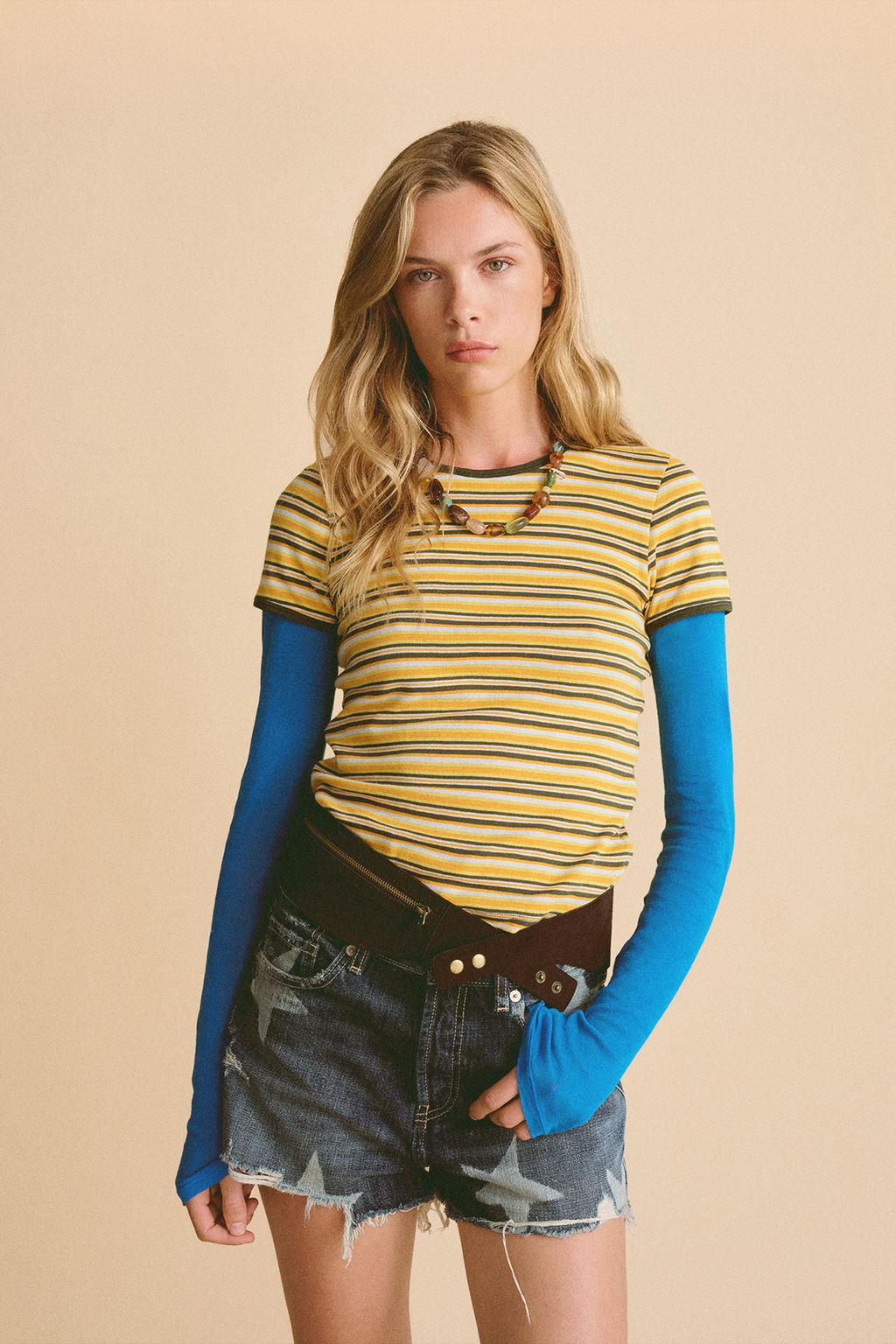 SHORTS DENIM TRF TIRO MEDIO ESTRELLAS / Azul - Zara фото 2