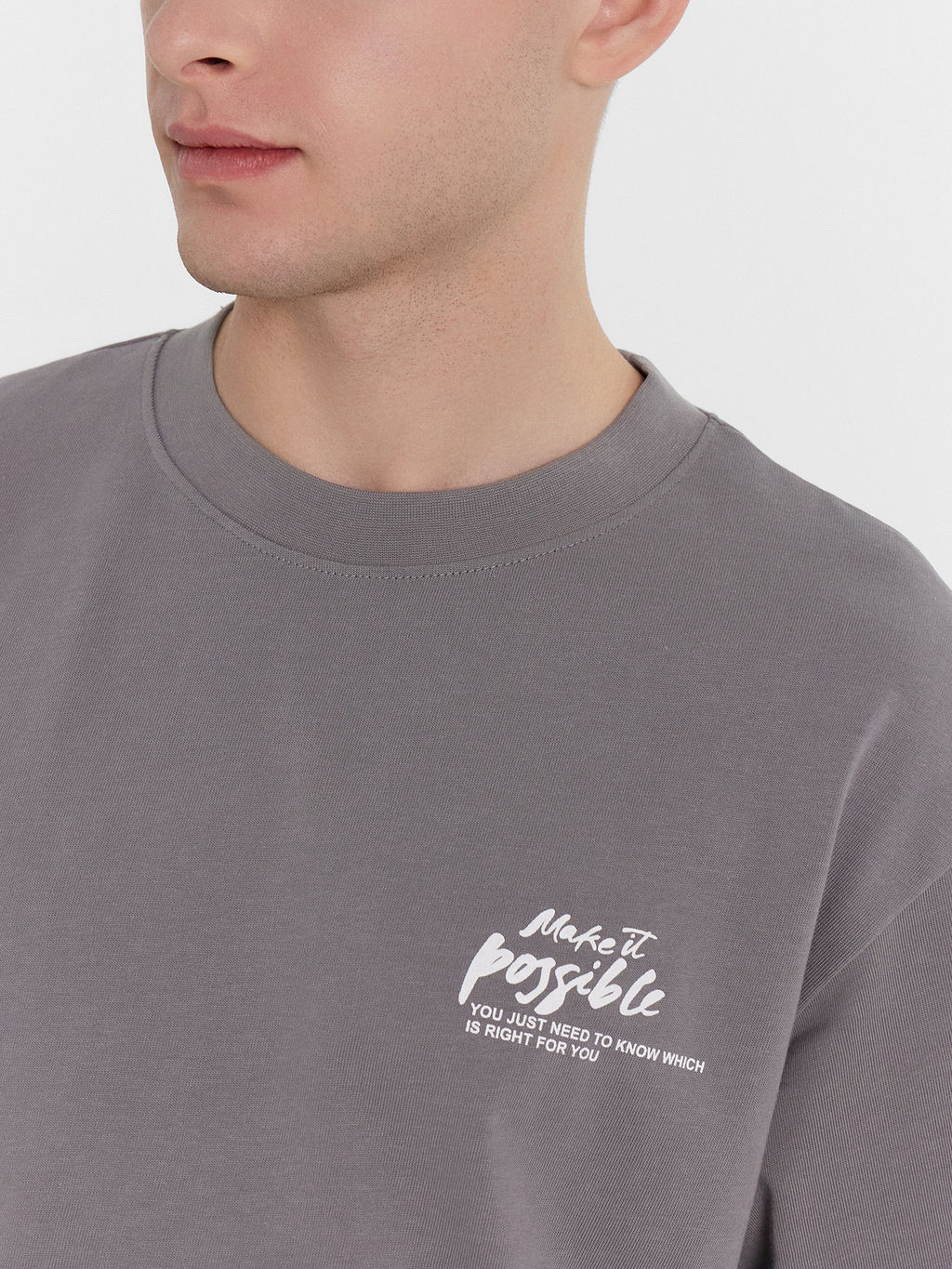 Футболка мужская в сером оттенке с печатью глина +печать 111846 - Mark formelle фото 6