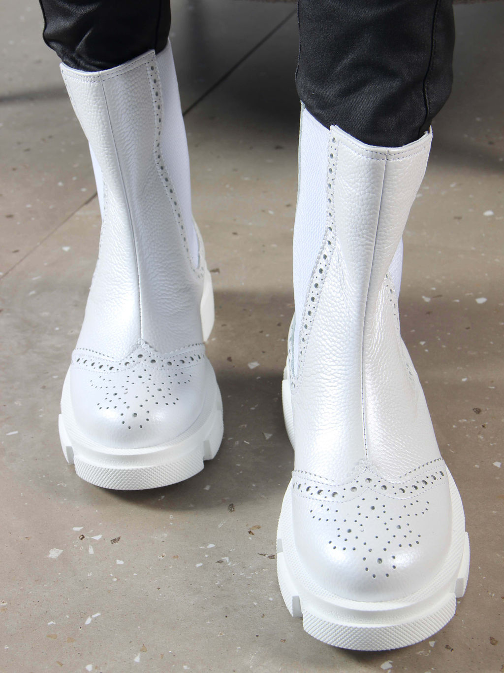 Челси 360.P.21074w. белый макс/Мех