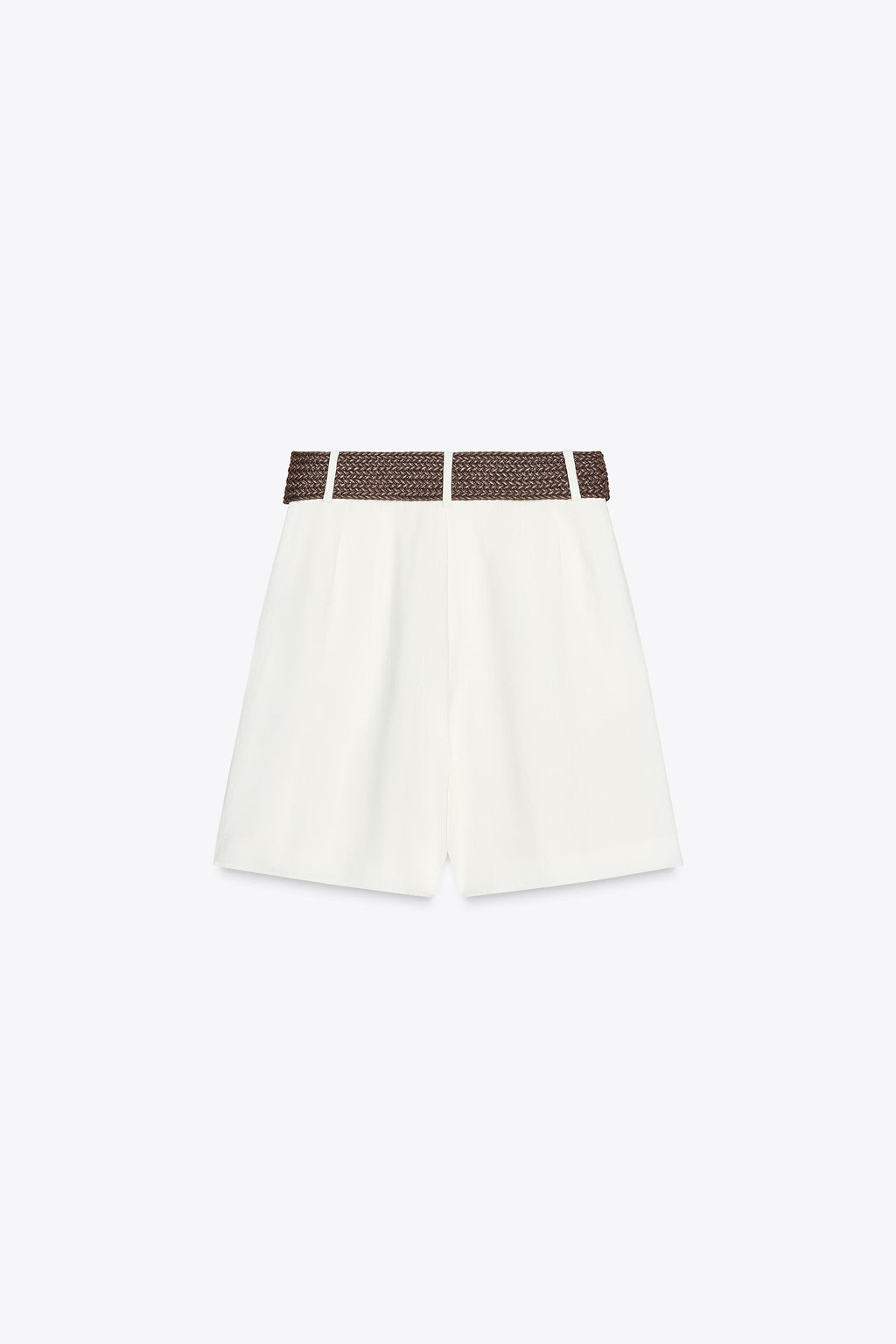 BERMUDA SHORTS WITH DARTS AND BELT