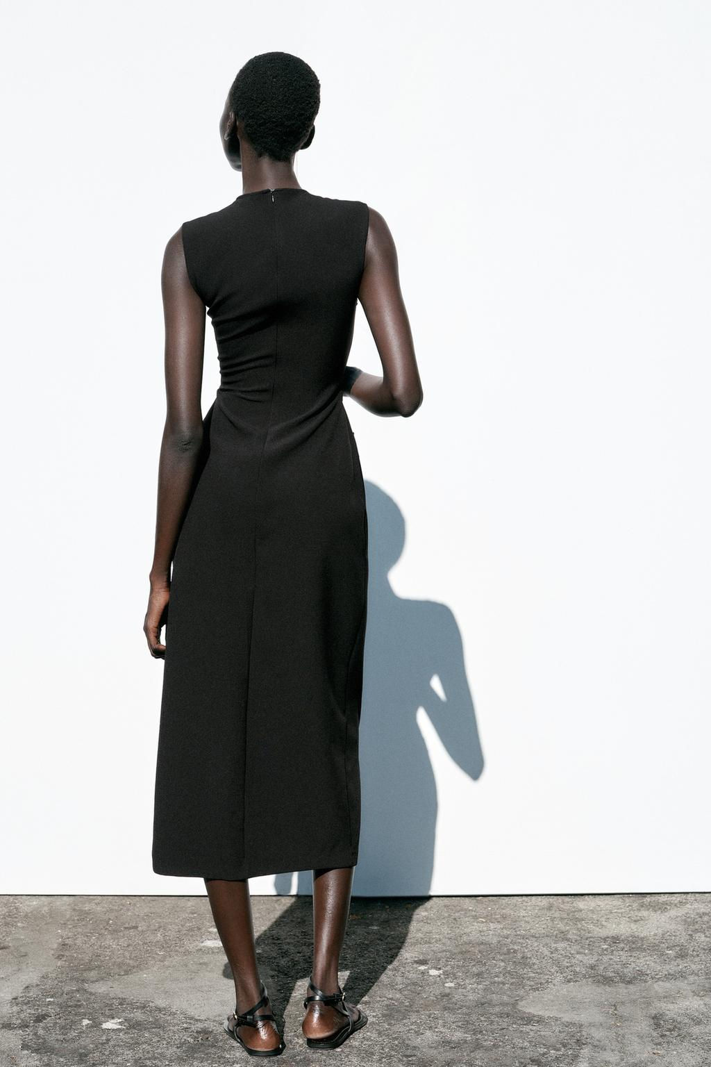 MIDI CREPE BELT DRESS - Zara фото 6