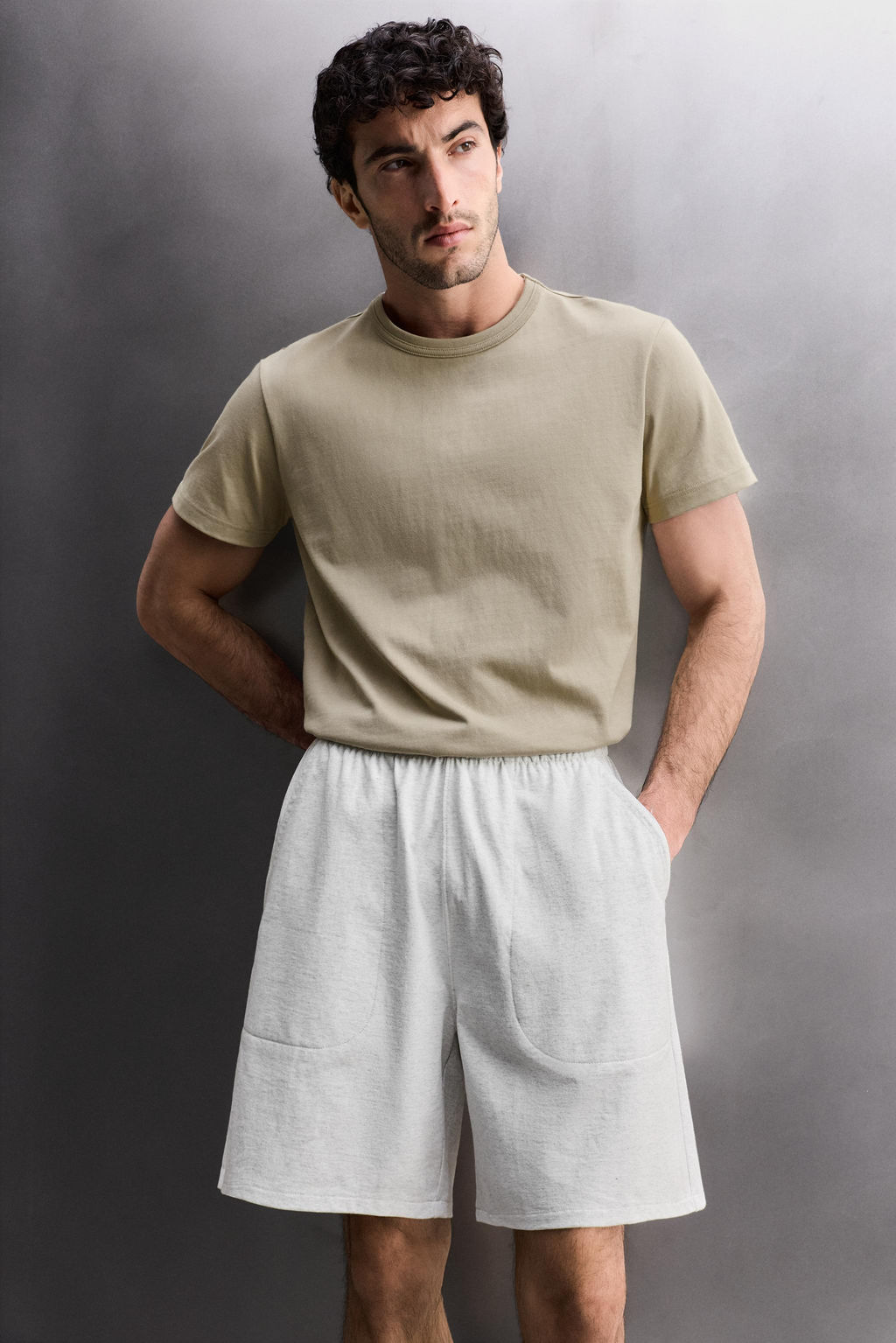 PANTALONES CORTOS JOGGER ALGOD?N 9 / Gris vigor? - Zara фото 5