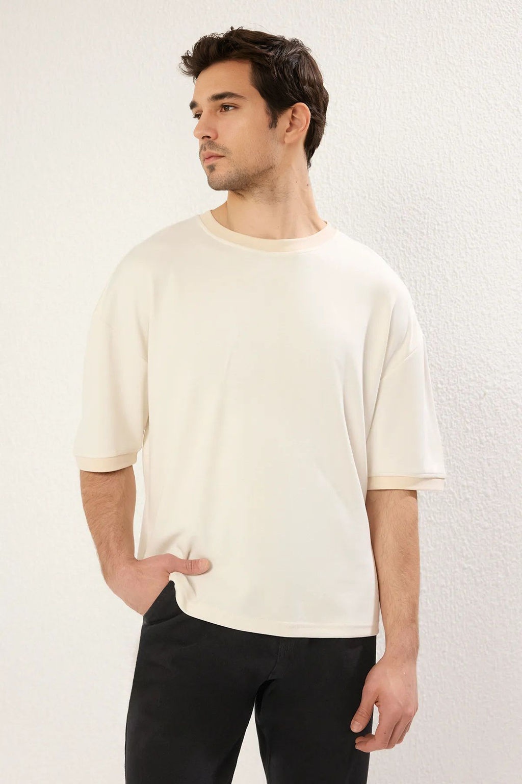 Футболка Trendyolmilla boxy экрю